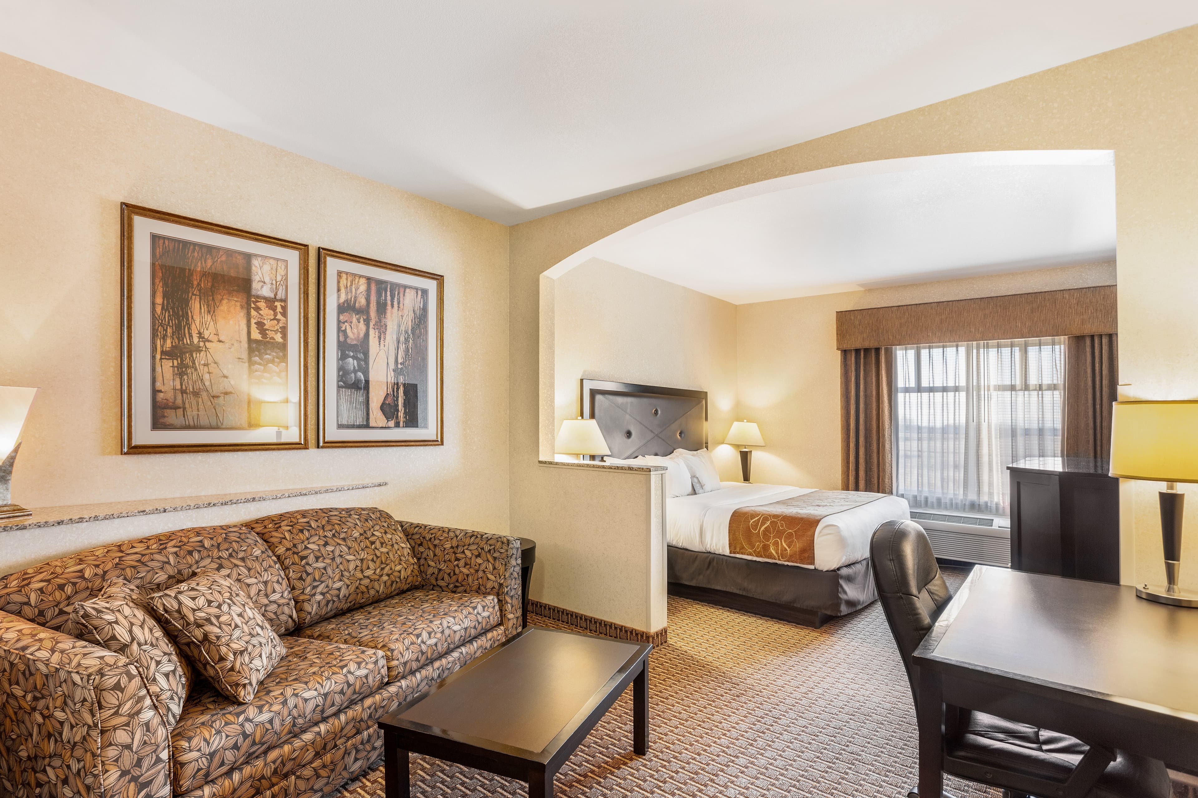 Comfort Suites Moses Lake - Image 2