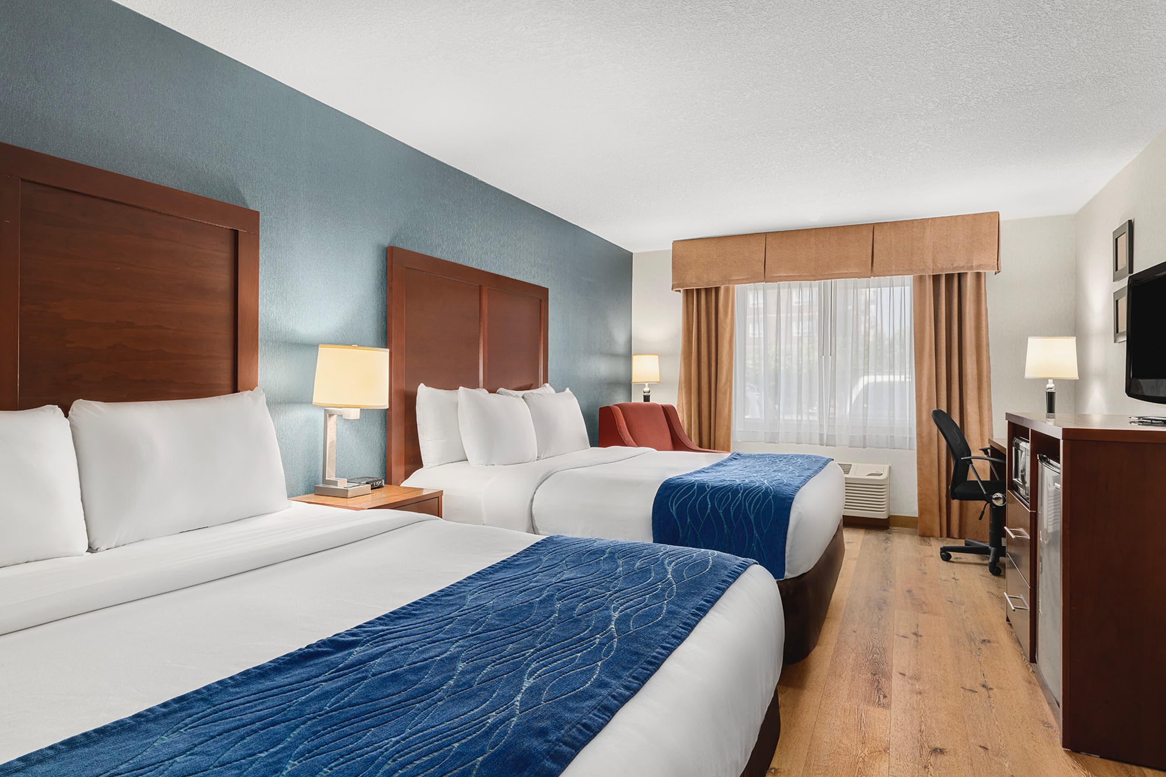 Comfort Inn & Suites Vancouver Downtown City Center — 7