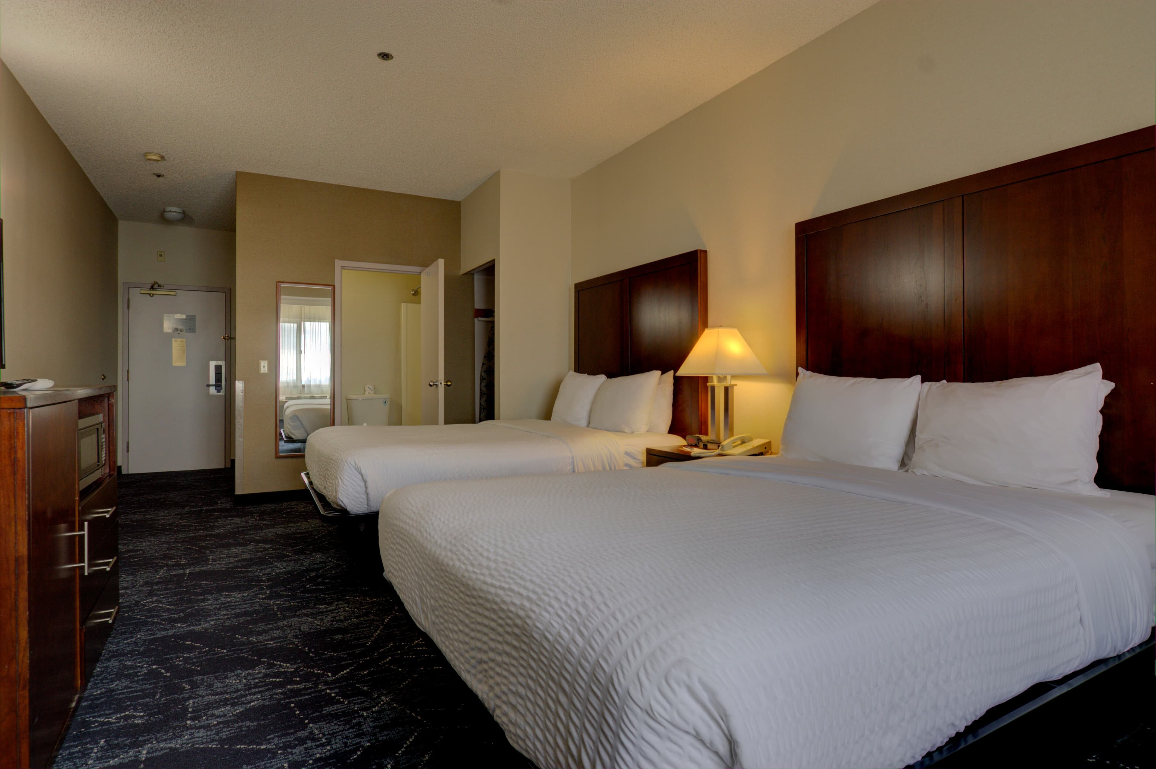 Comfort Inn & Suites Seattle North — 7
