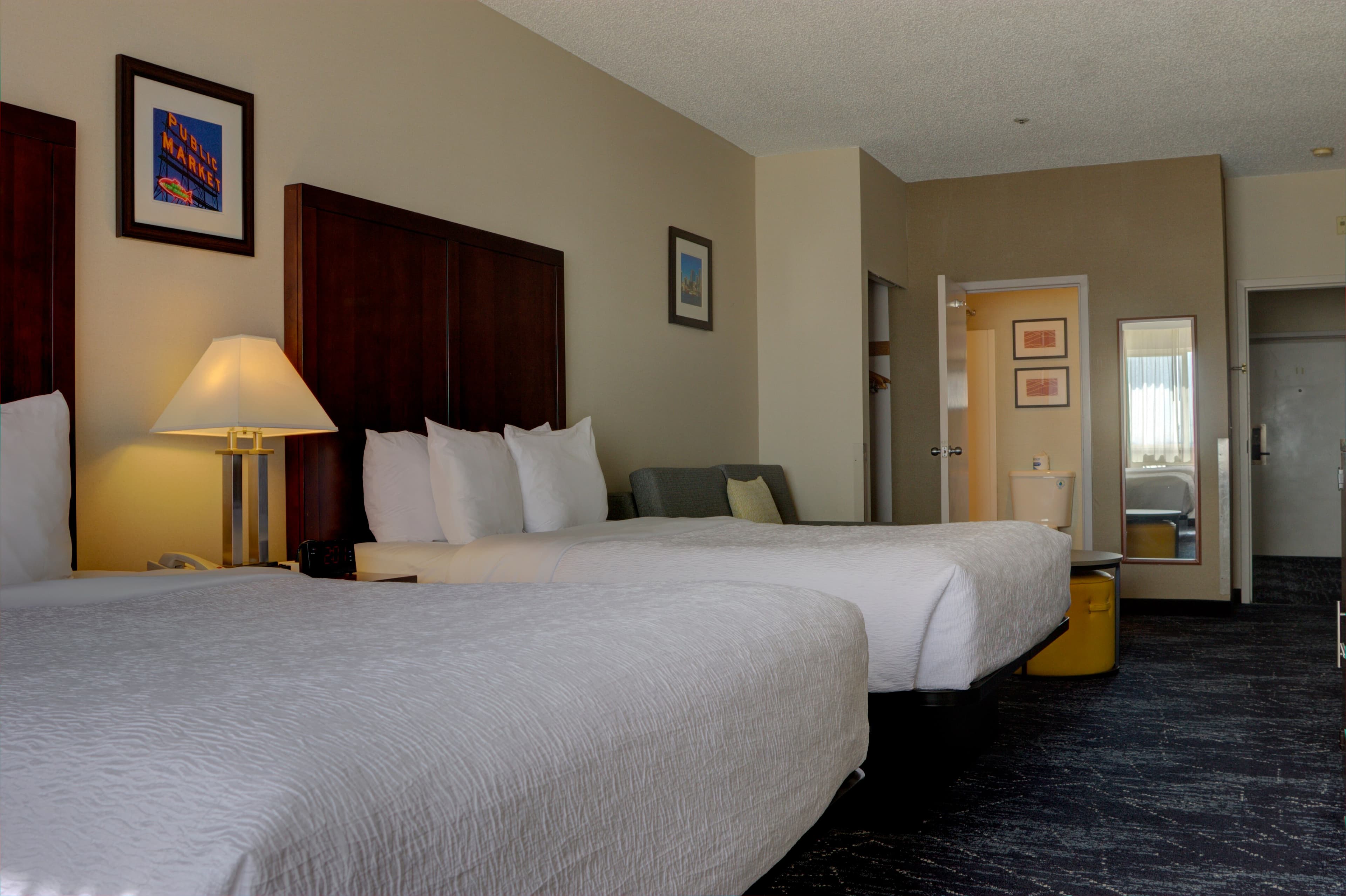 Comfort Inn & Suites Seattle North — 8