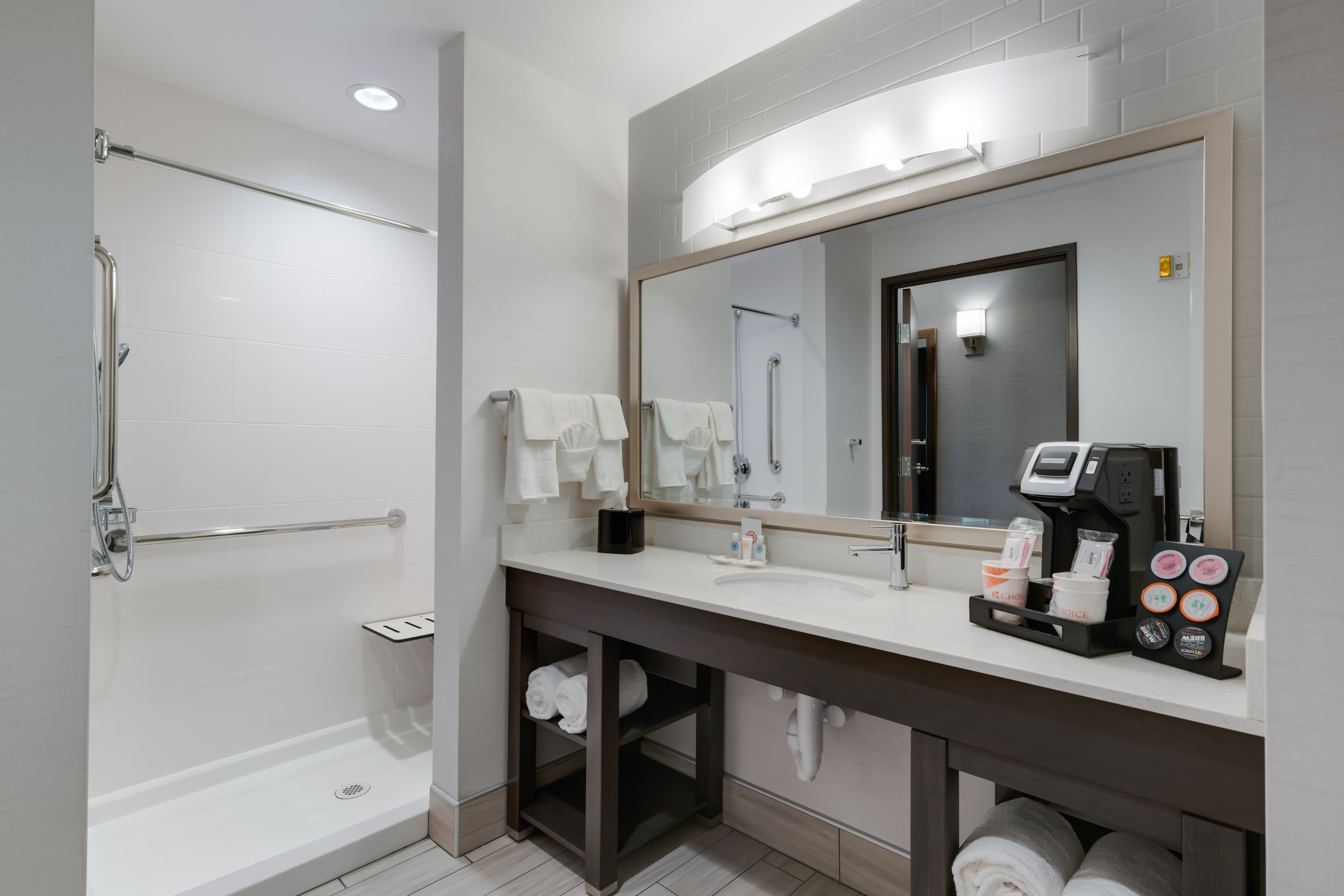 Comfort Suites Kennewick at Southridge — 15