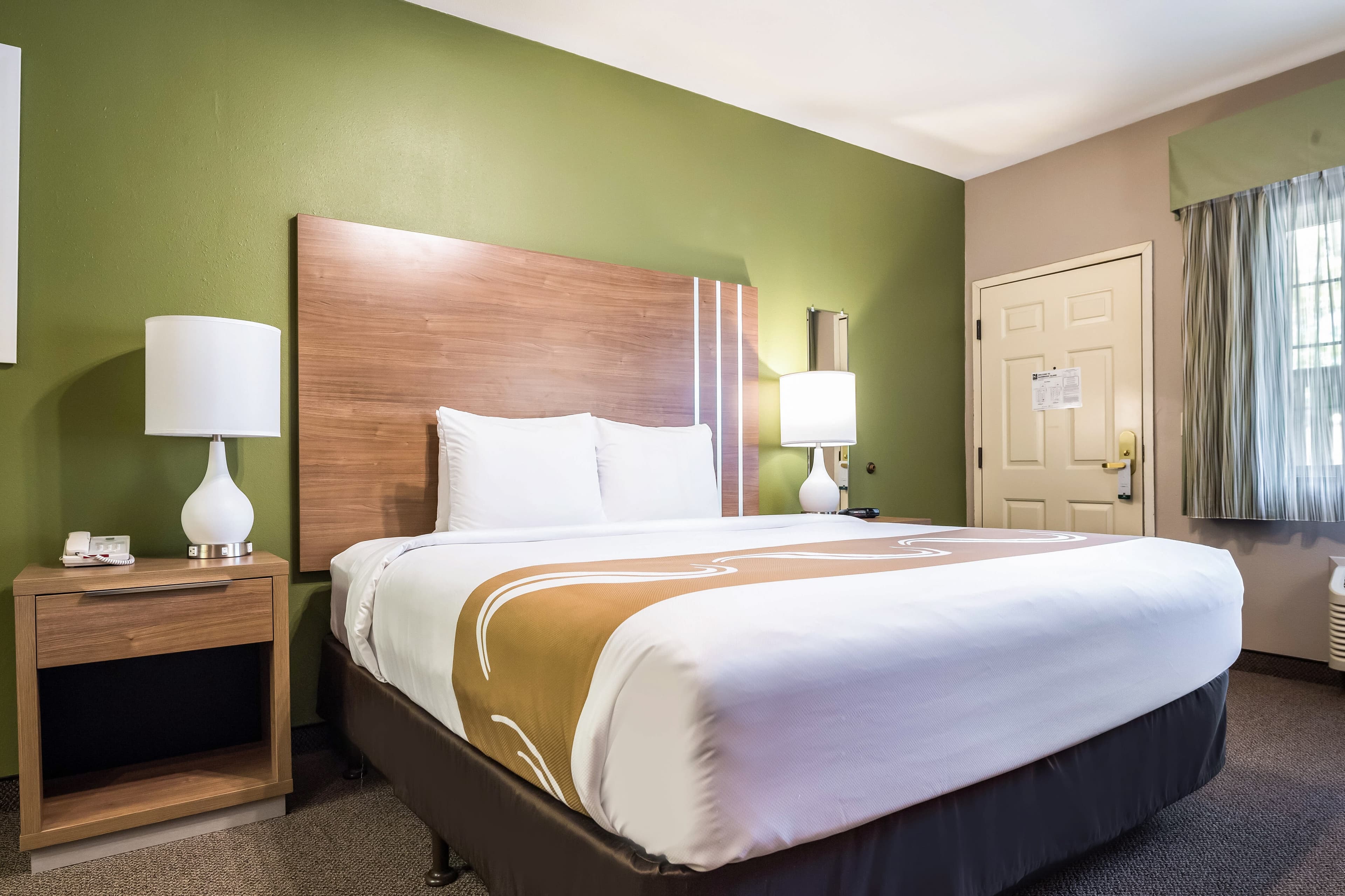 Quality Inn & Suites Bainbridge Island — 25