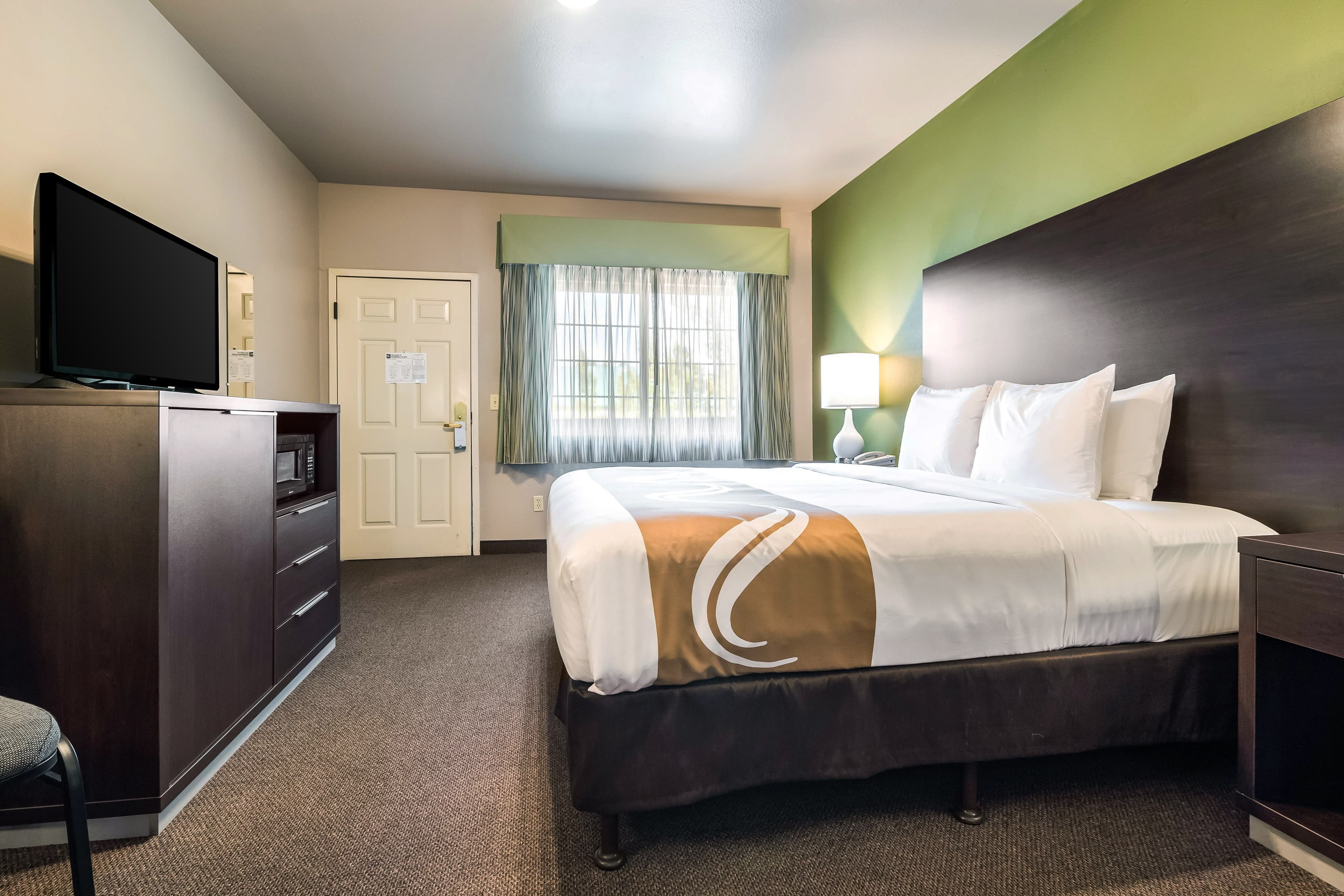 Quality Inn & Suites Bainbridge Island — 30