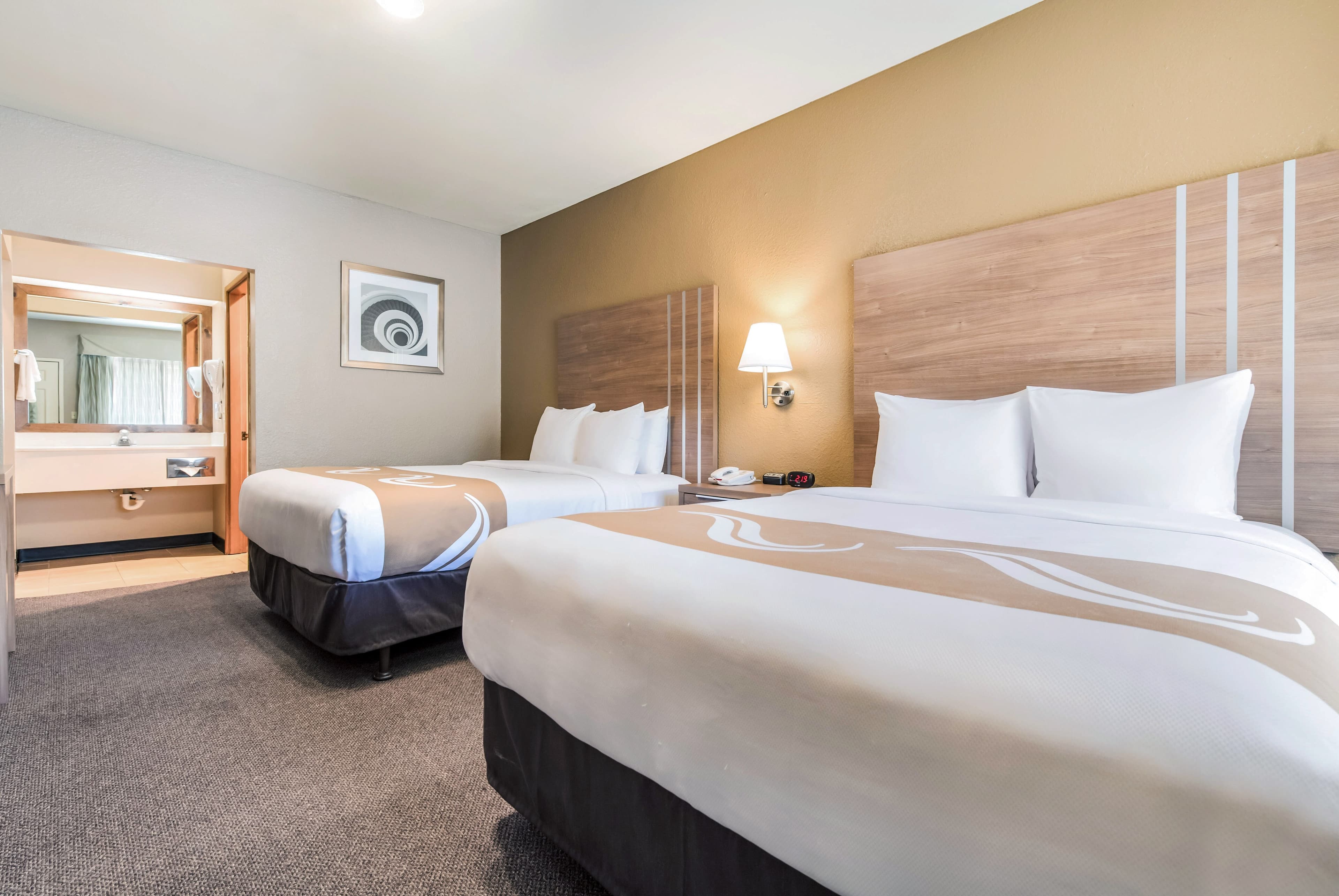 Quality Inn & Suites Bainbridge Island — 41