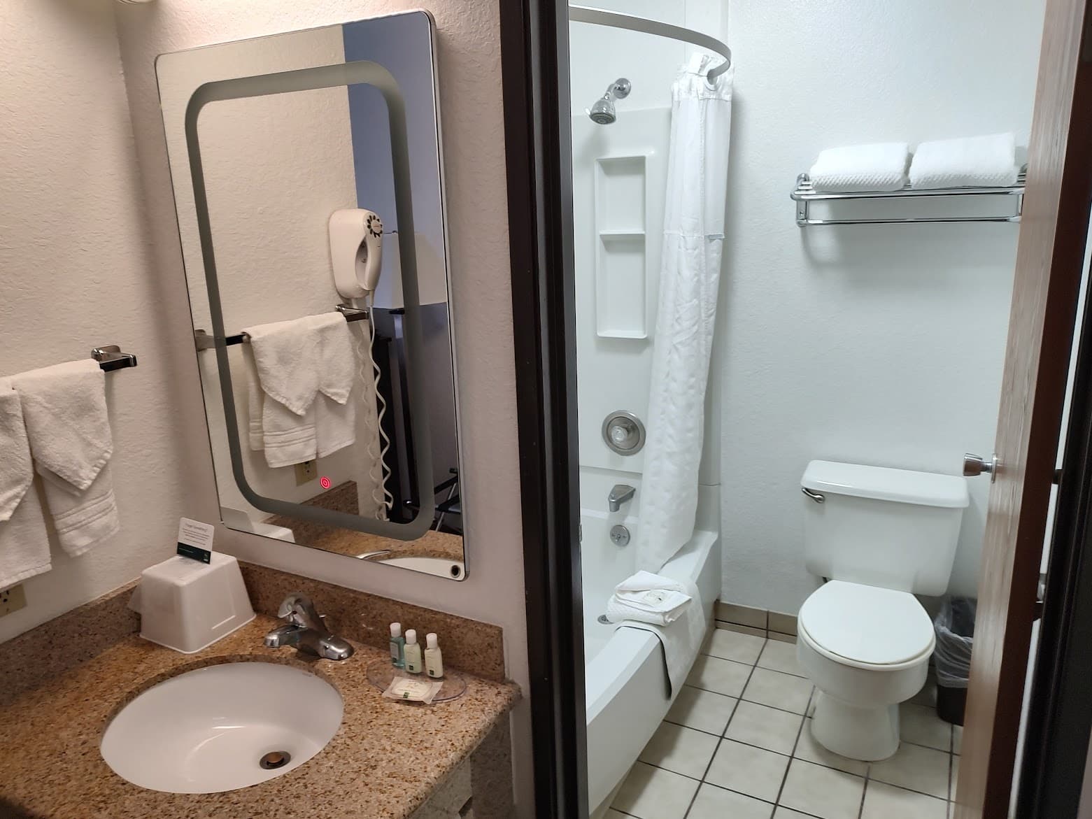 Quality Inn Wenatchee/Leavenworth - Image 3