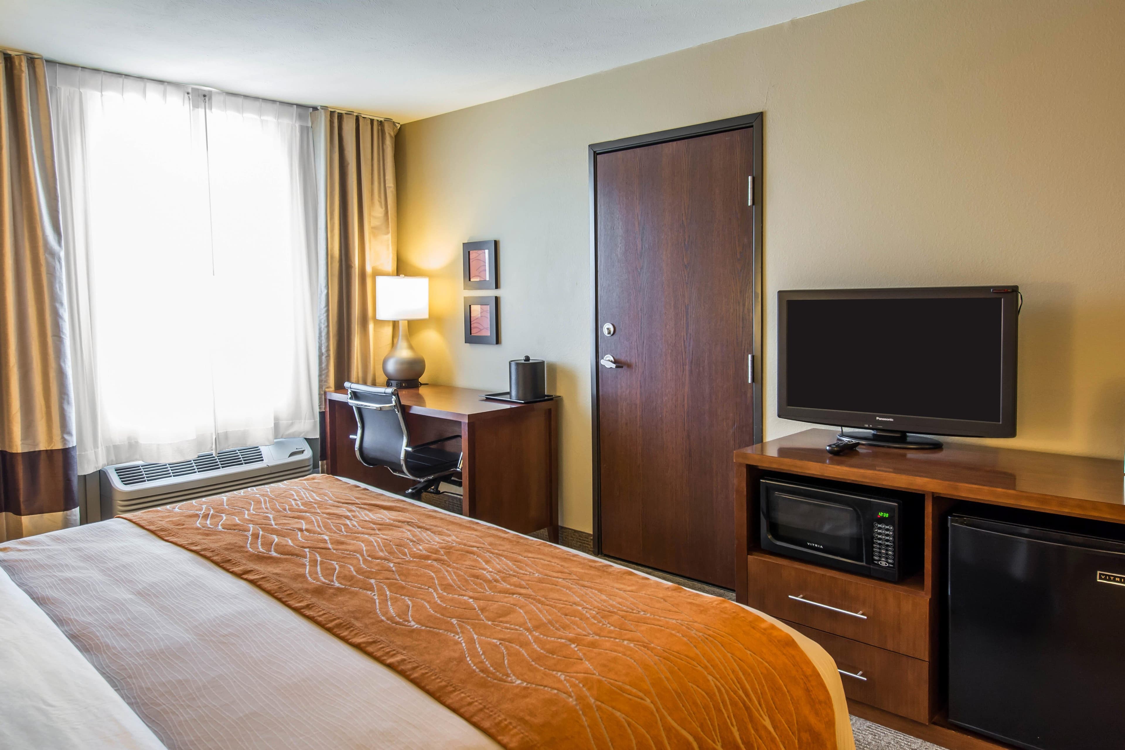 Comfort Inn & Suites Spokane Valley Central - Image 3