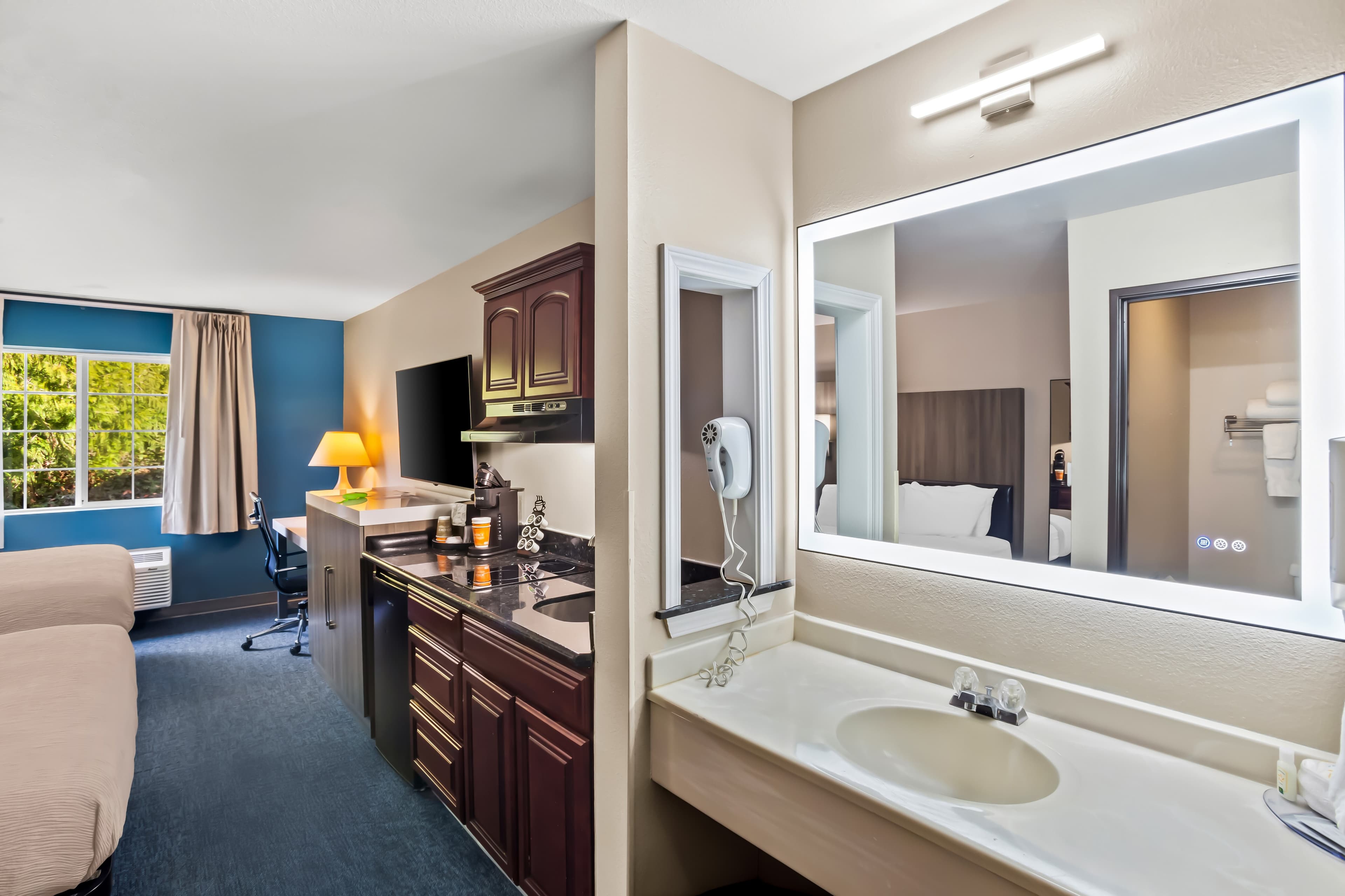 Quality Inn Port Orchard — 10