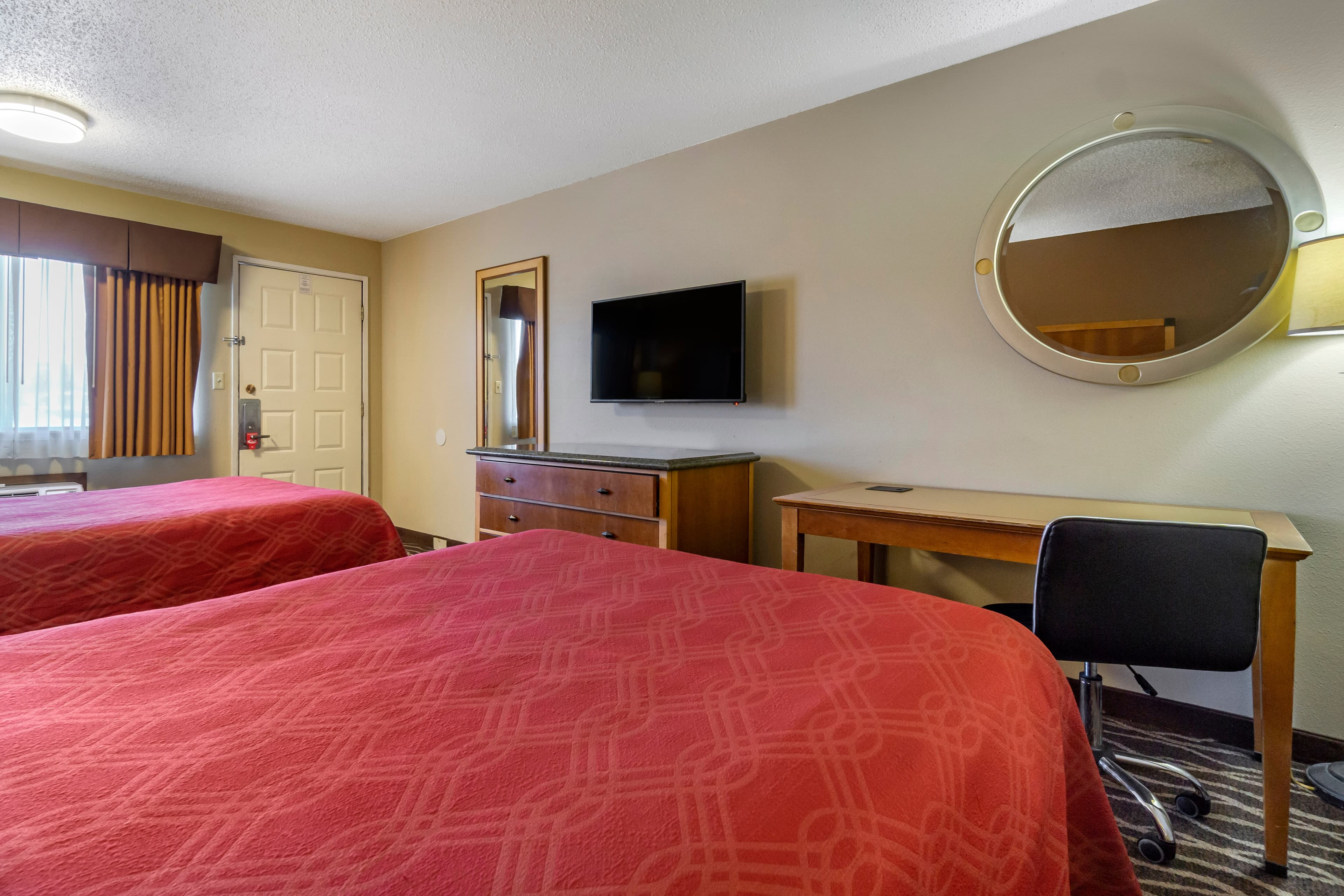 Econo Lodge Ellensburg Near University — 10
