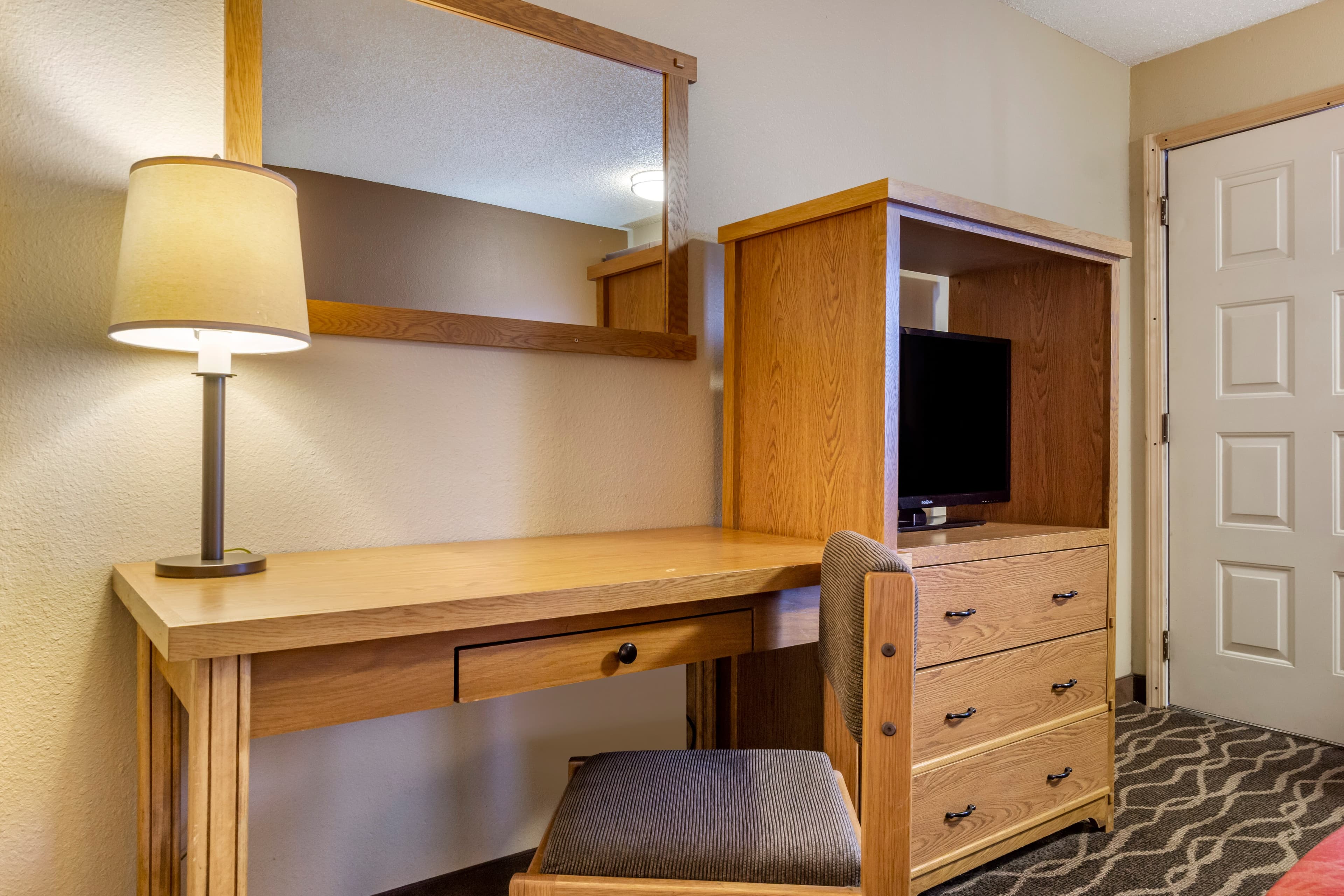 Econo Lodge Ellensburg Near University — 13
