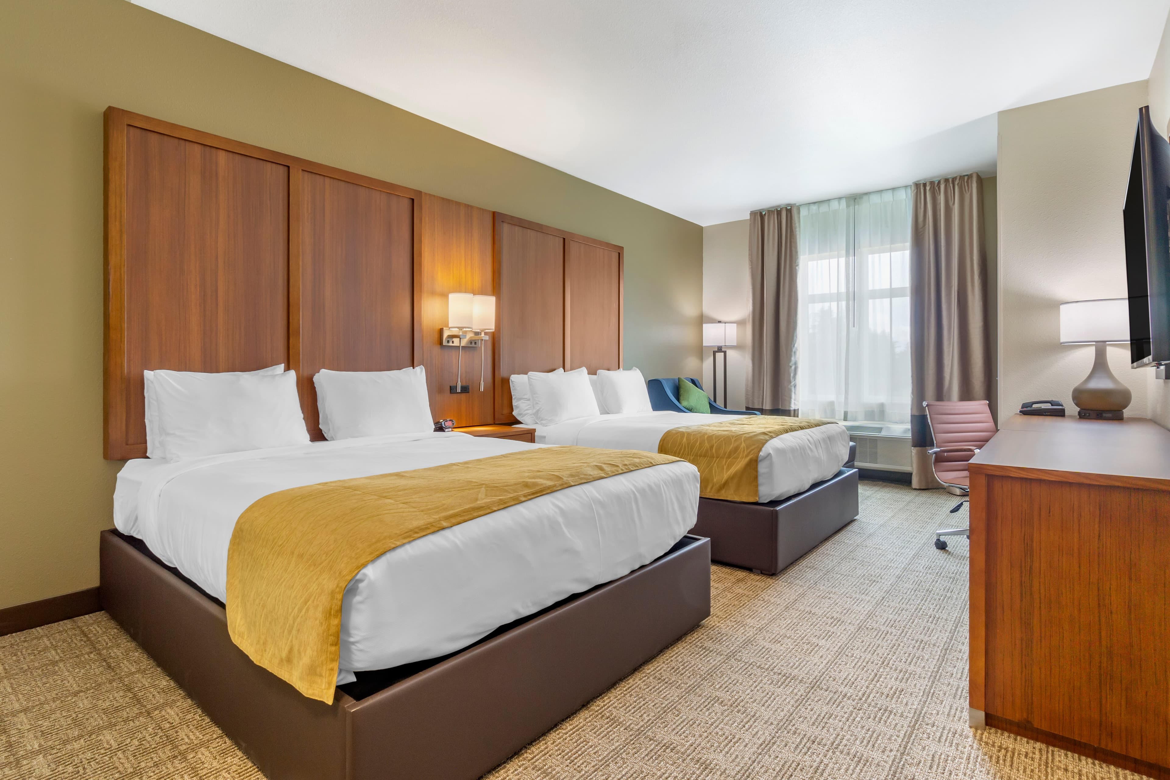 Comfort Inn & Suites Lakewood by JBLM — 14