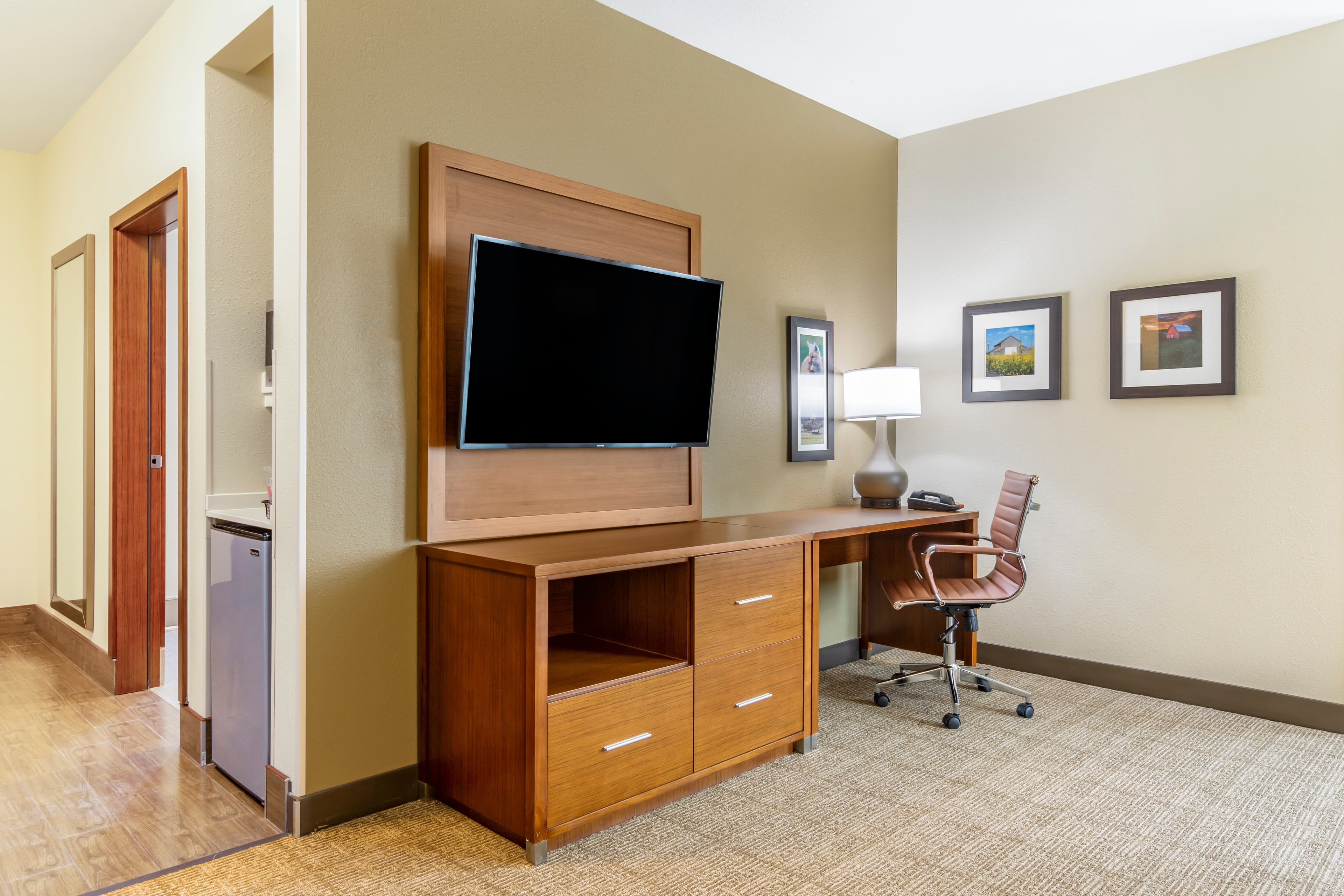 Comfort Inn & Suites Lakewood by JBLM — 19
