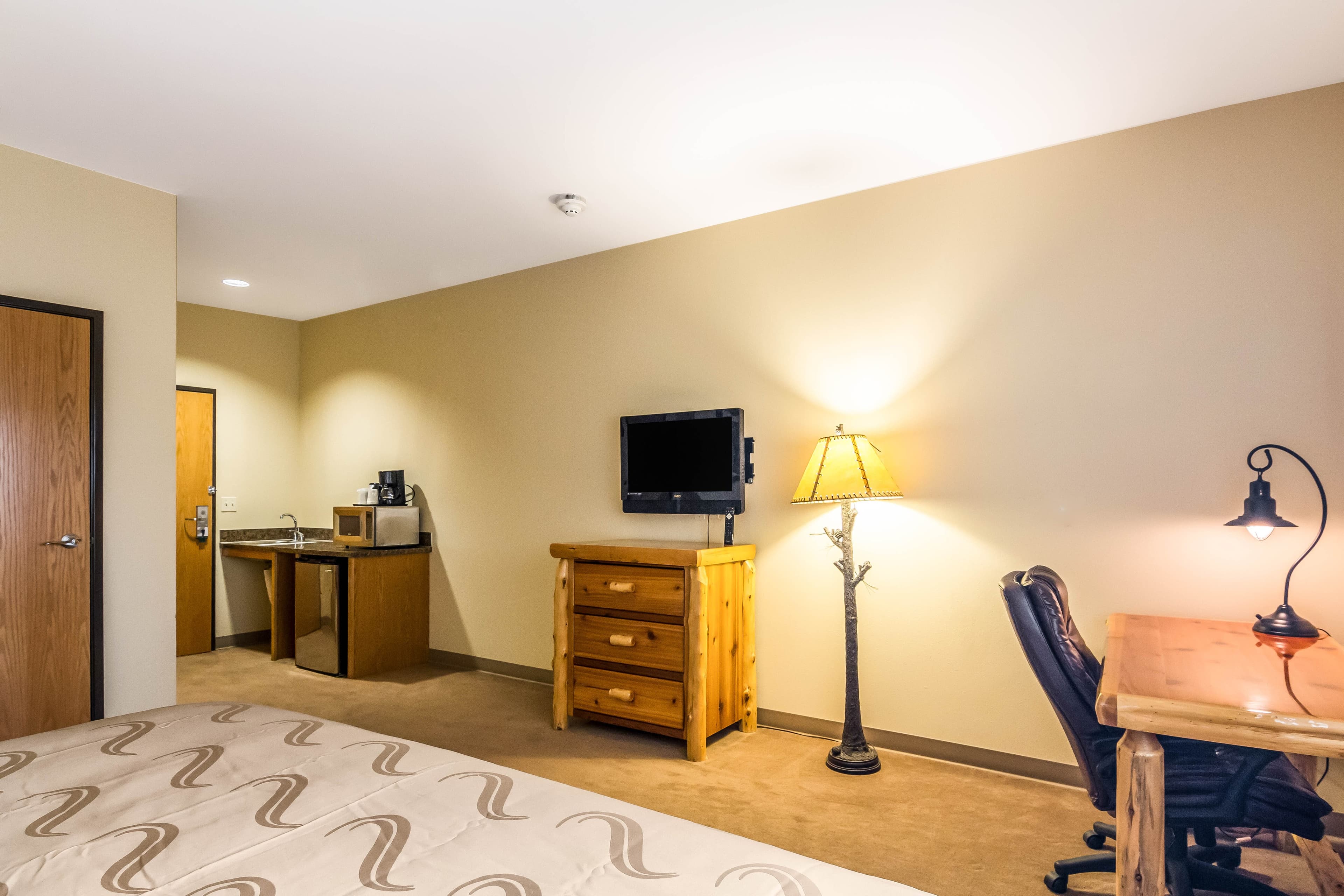 Quality Inn Selah North Park - Image 4