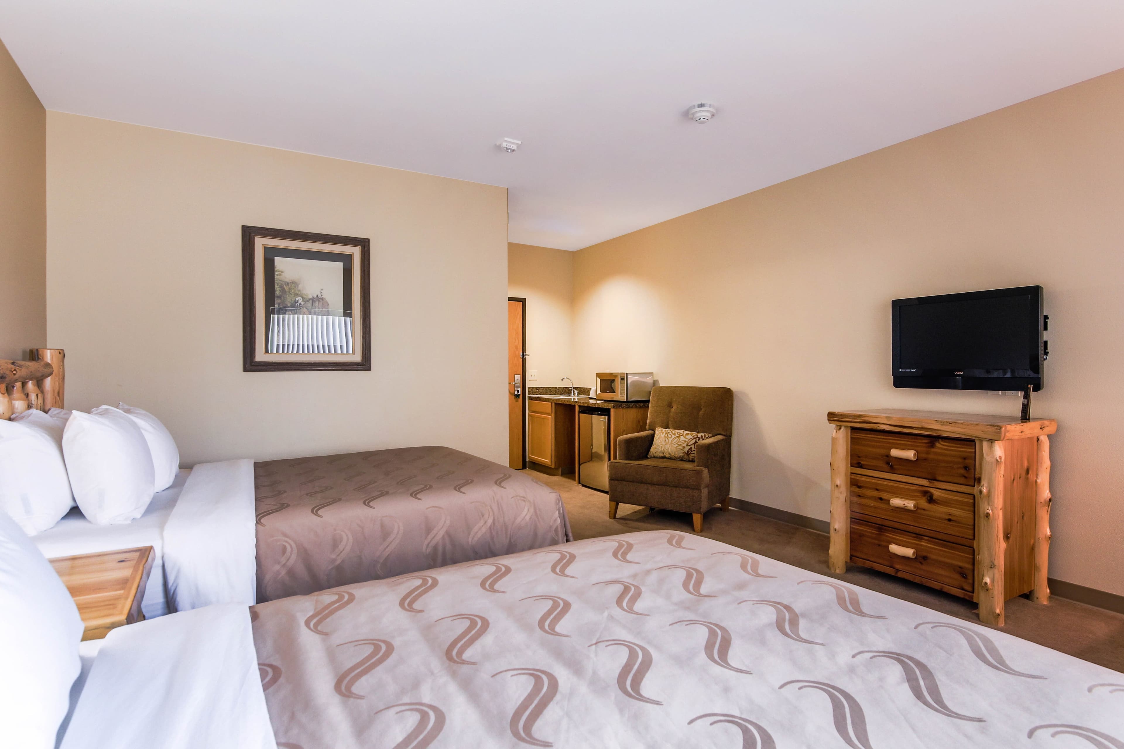 Quality Inn Selah North Park - Image 1