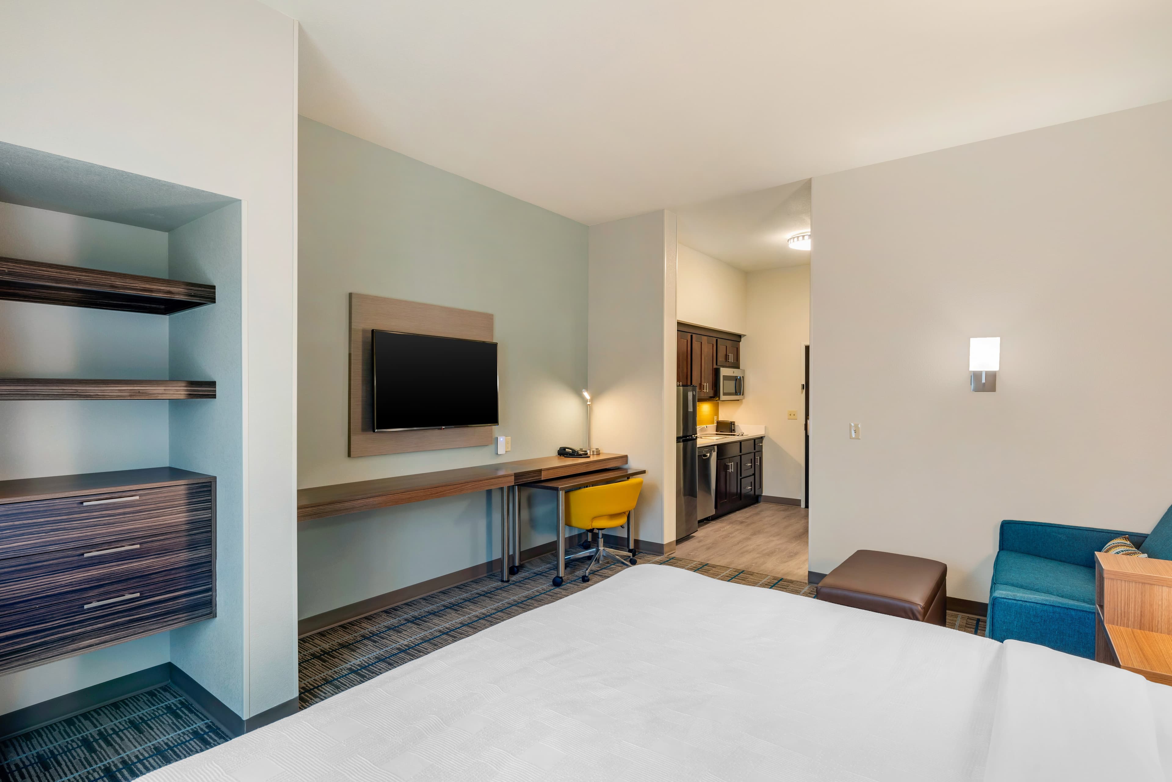 MainStay Suites Spokane Airport — 14