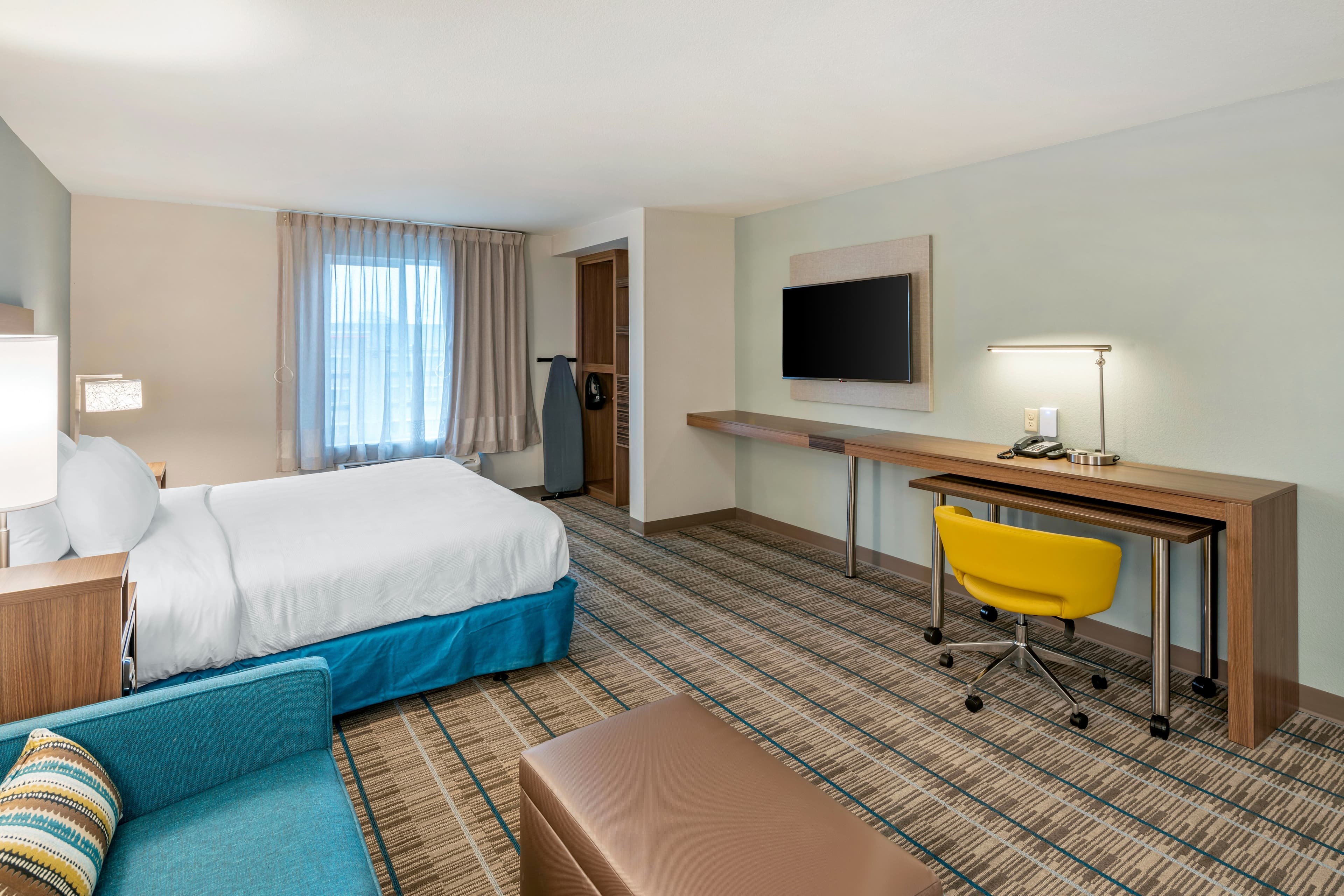 MainStay Suites Spokane Airport — 23