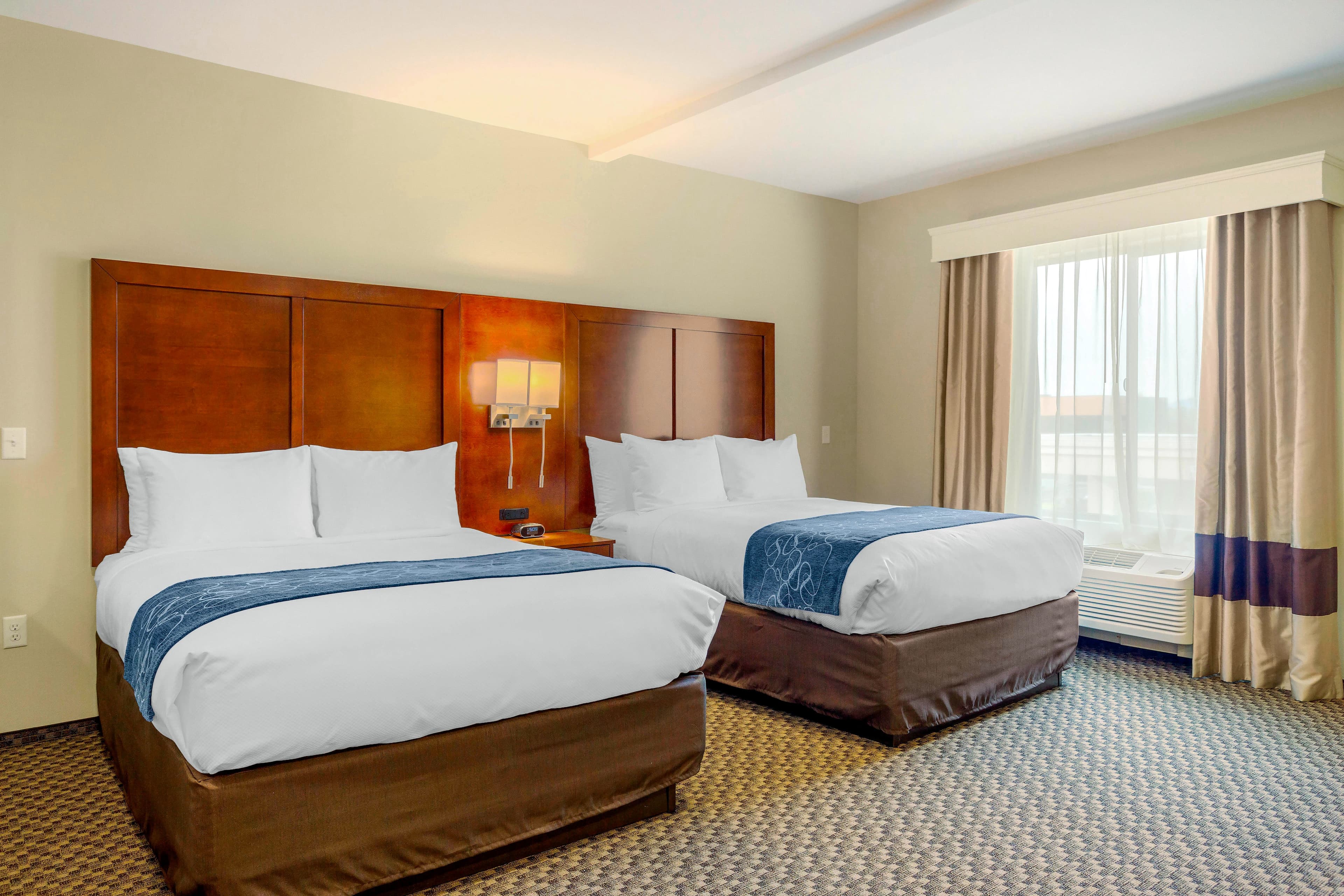 Comfort Suites Burlington near I-5 — 2