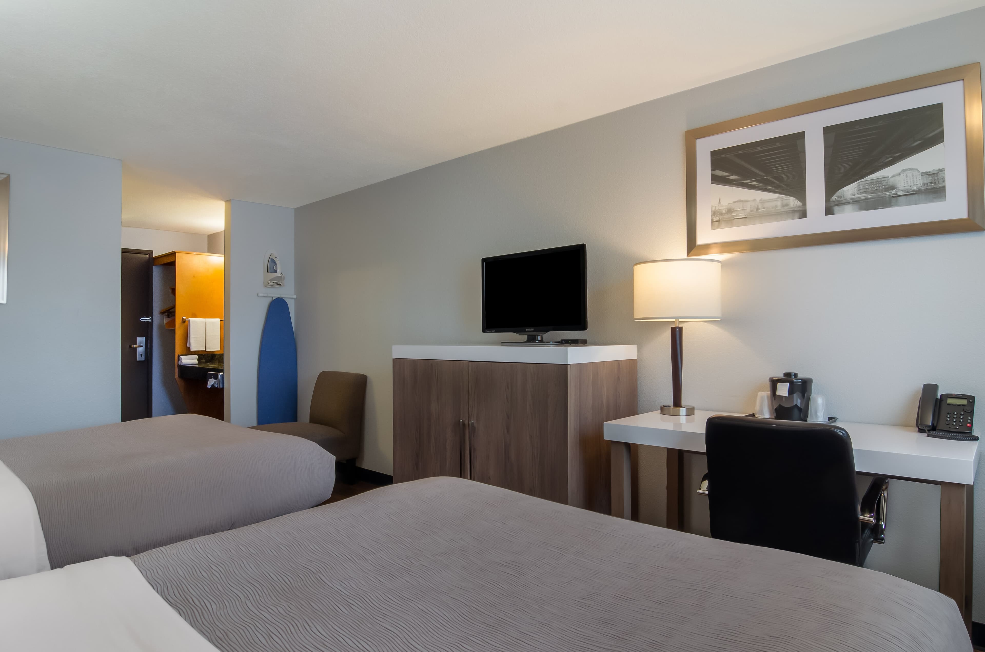 Quality Inn & Suites Silverdale Bangor-Keyport — 8