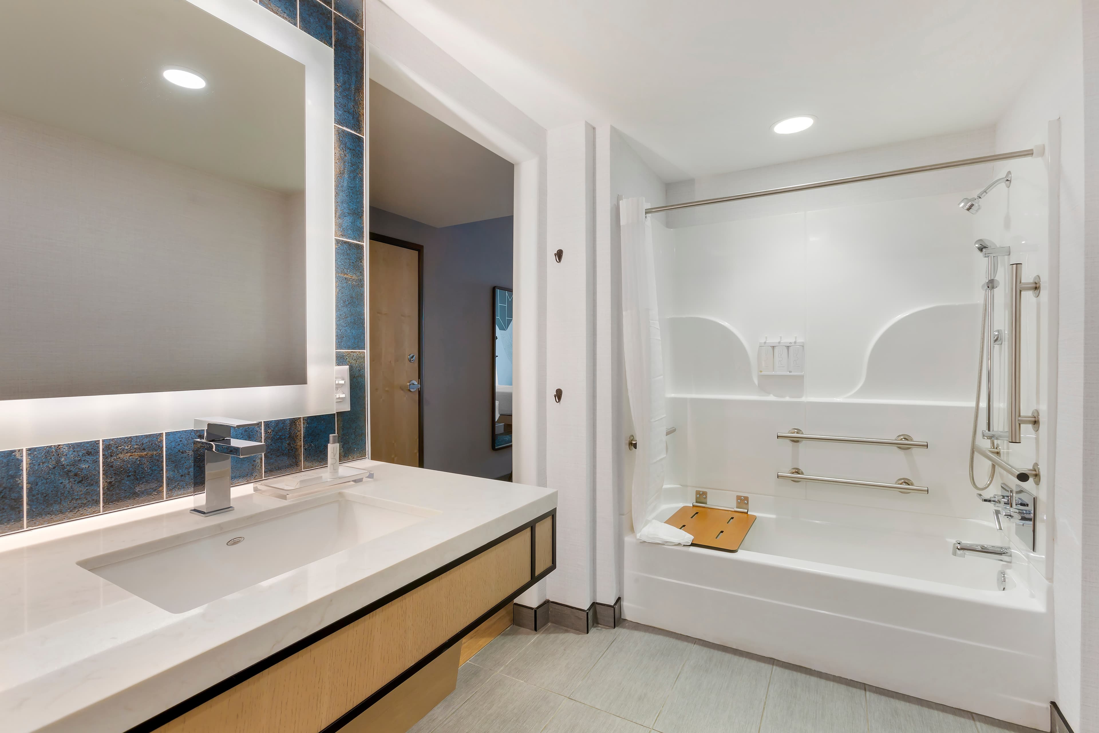 Cambria Hotel Spokane Airport — 12