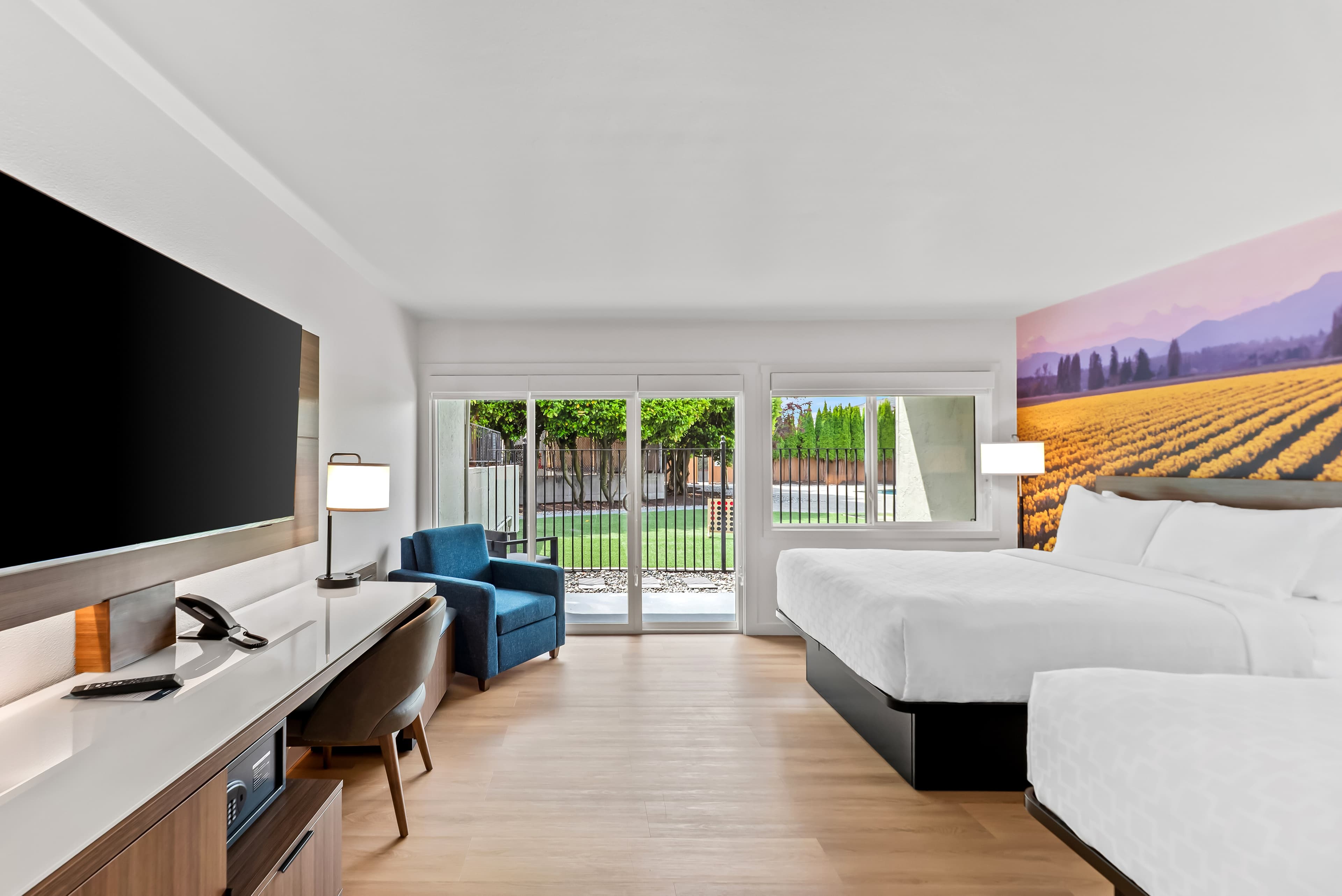 Clarion Pointe Mount Vernon - Burlington — 18