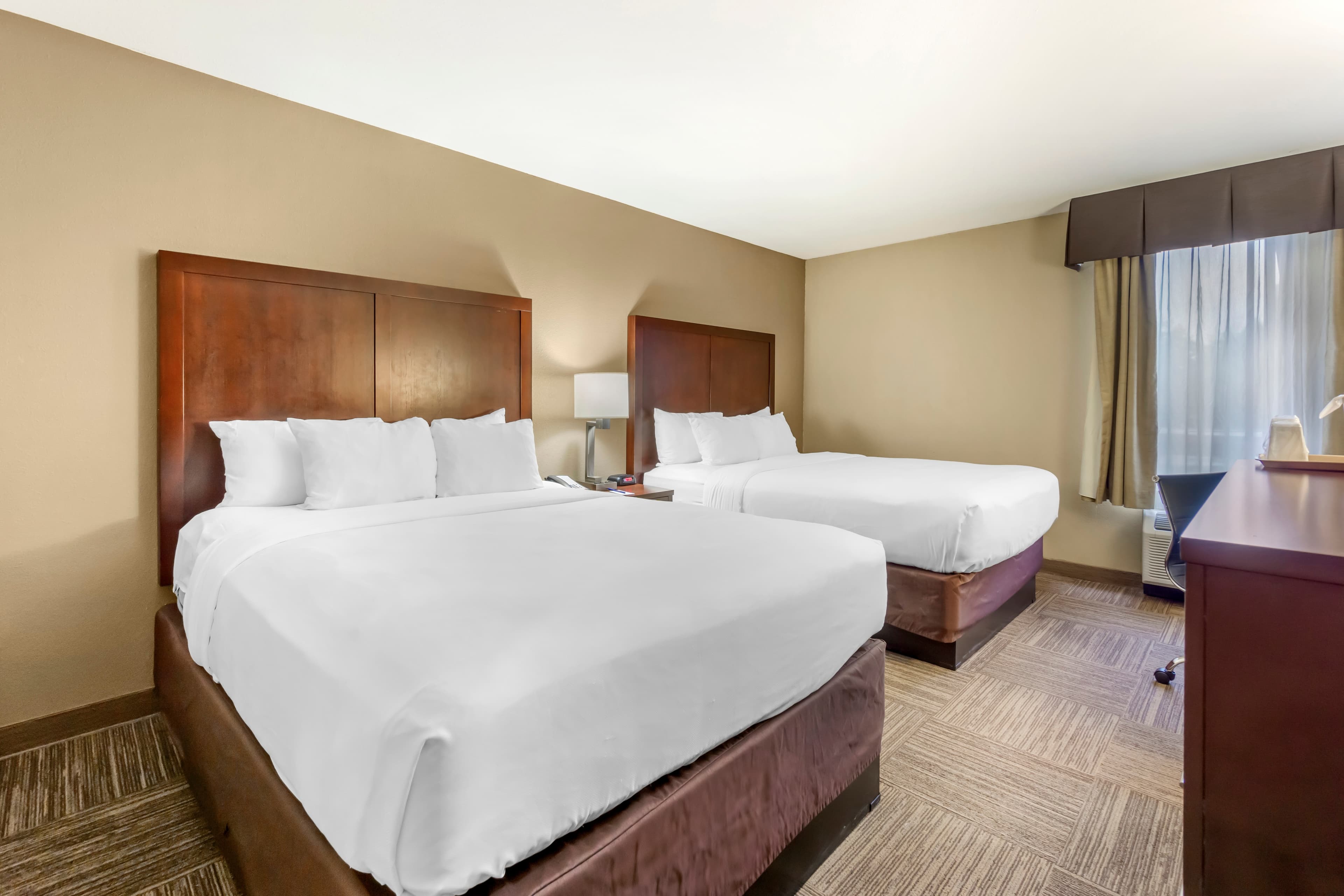 Comfort Inn & Suites Sea-Tac Airport — 12