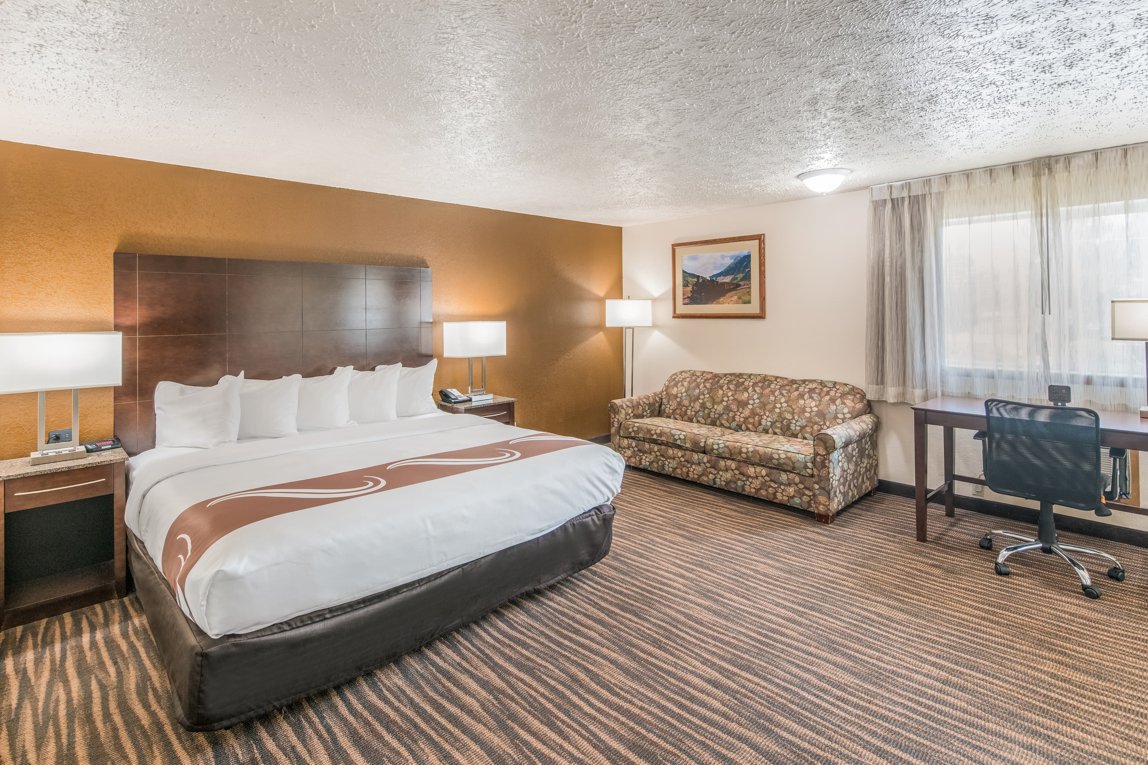 Quality Inn & Suites Downtown Walla Walla - Image 3