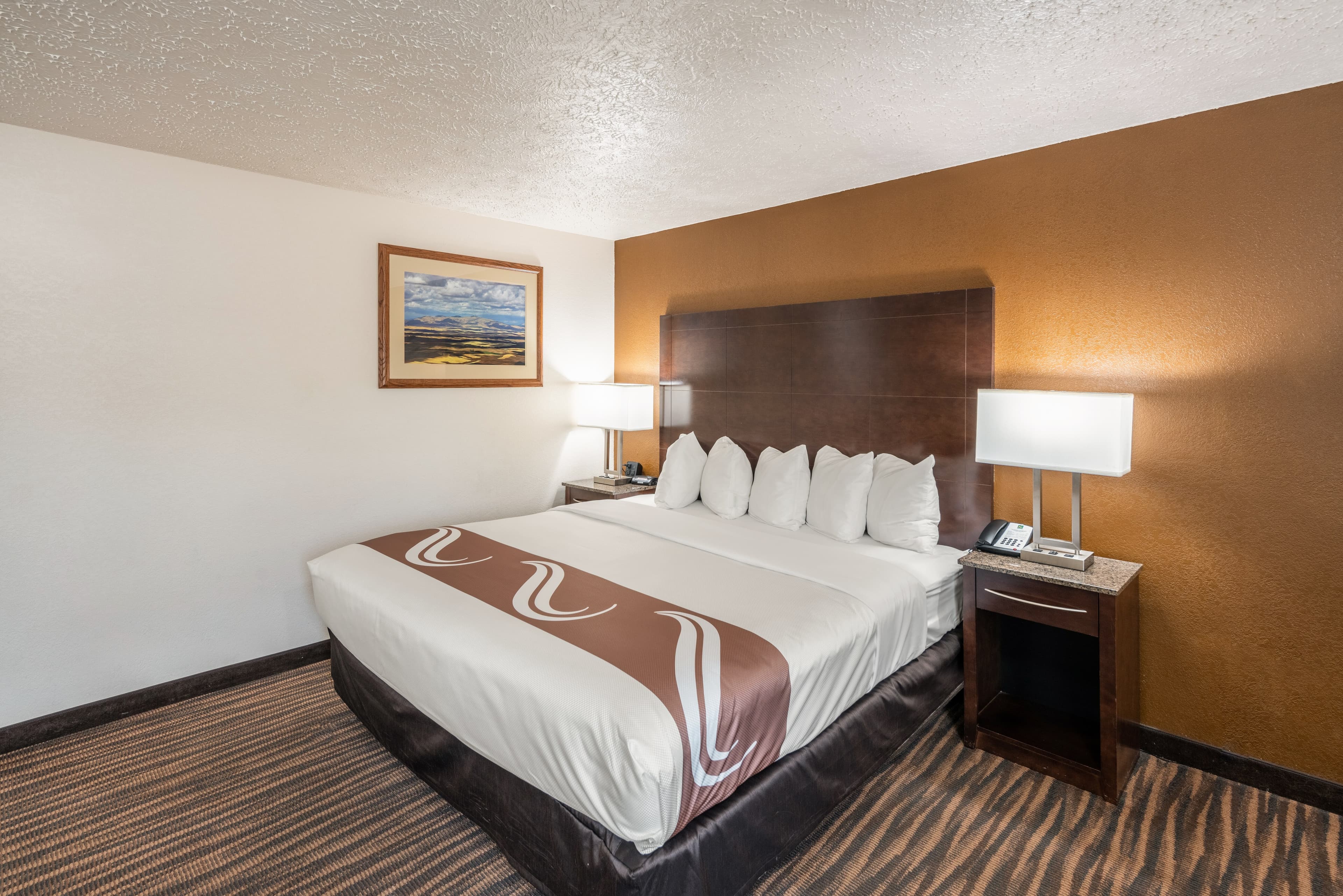 Quality Inn & Suites Downtown Walla Walla — 6
