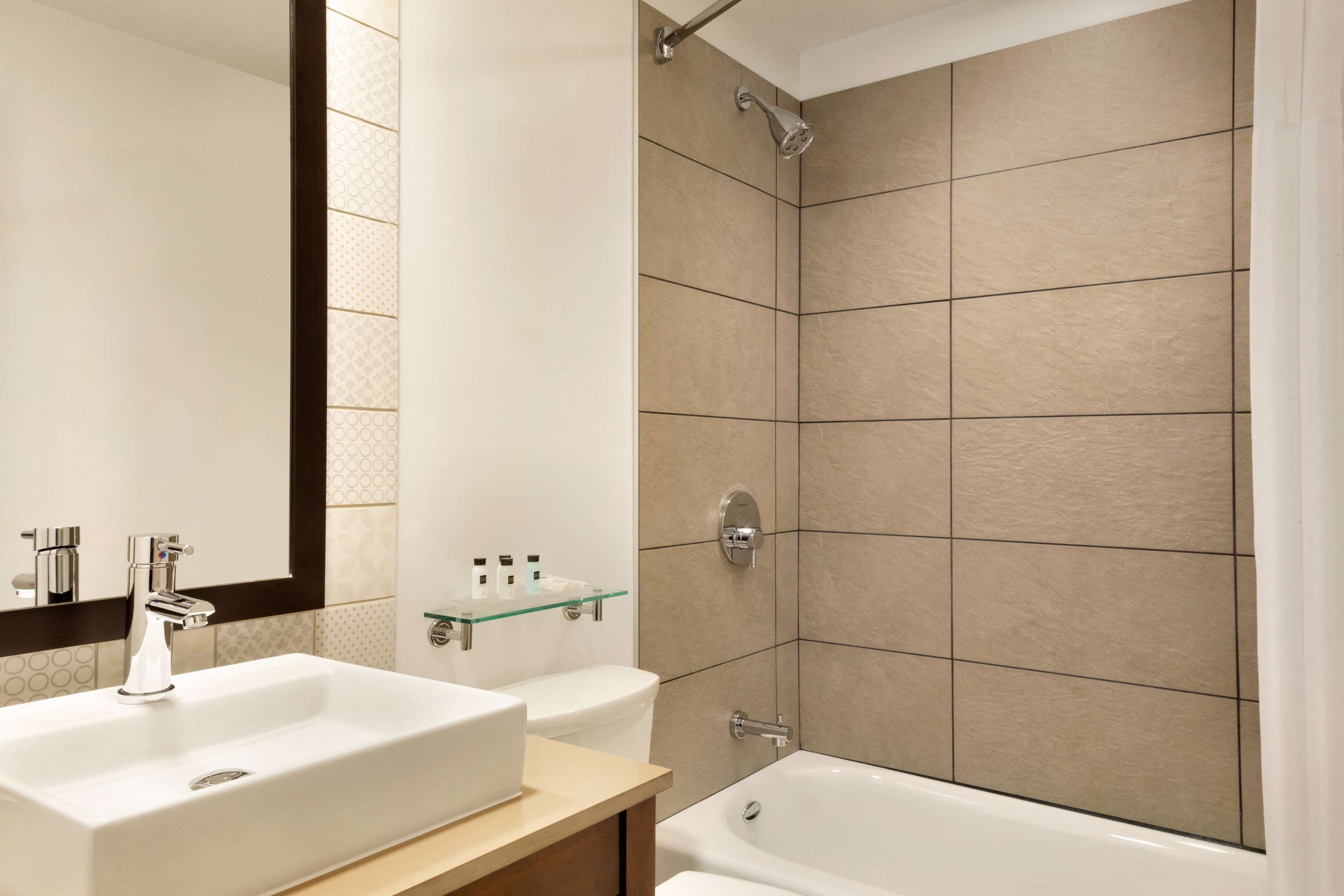 Country Inn & Suites by Radisson, Seattle-Tacoma International Airport, WA — 22