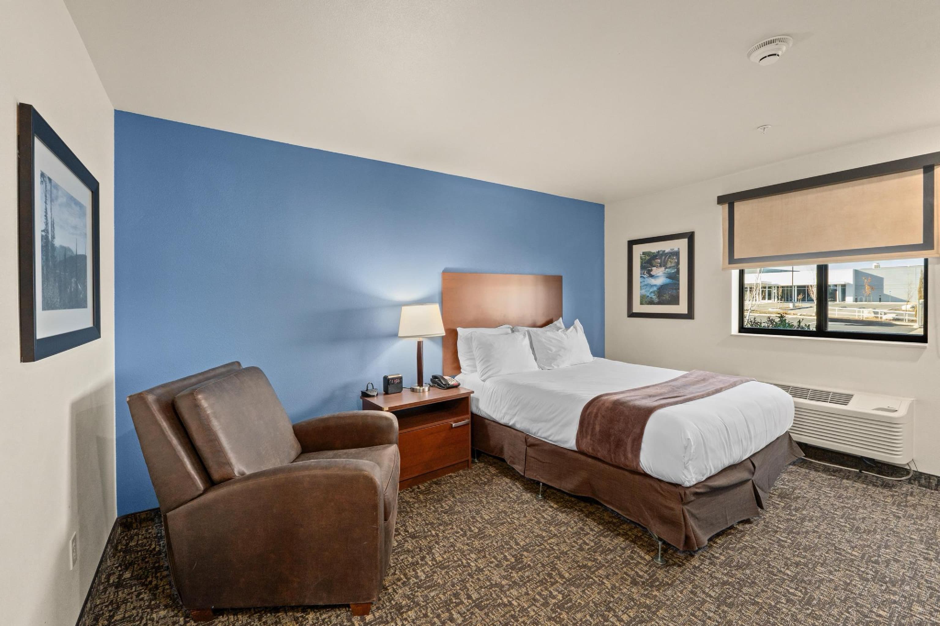 MainStay Suites Spokane Valley - Image 3