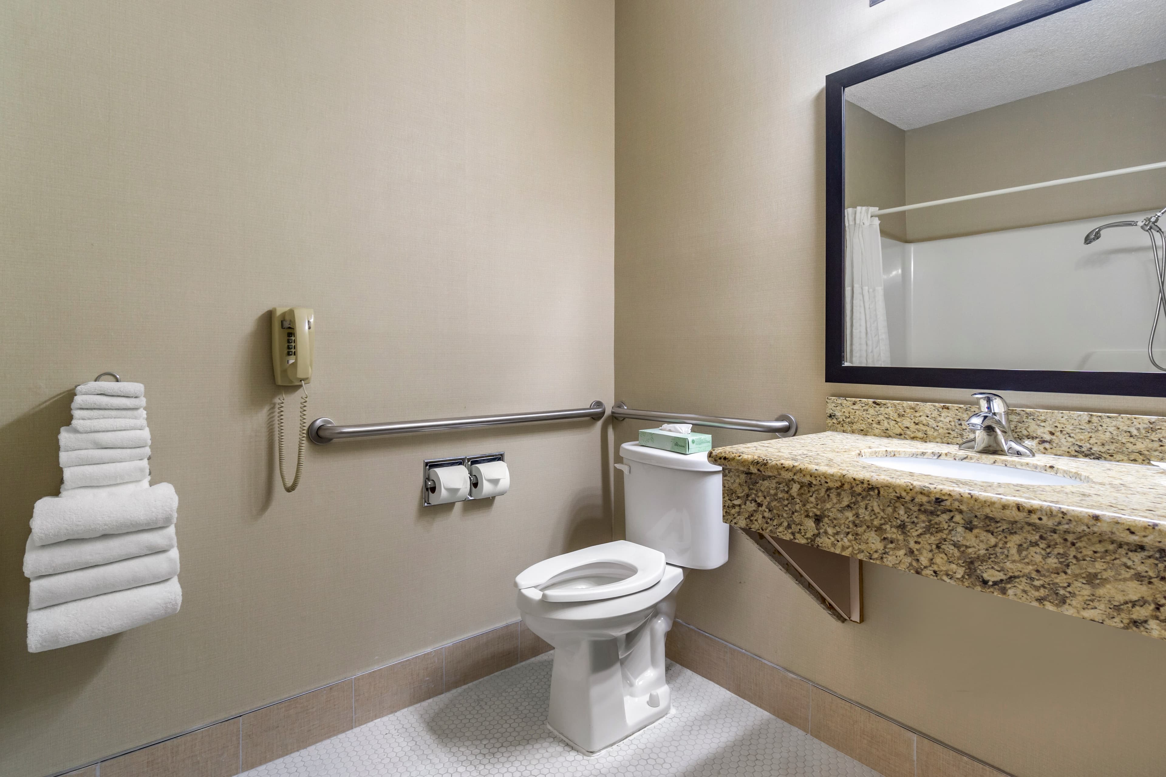 Comfort Inn & Suites Bothell - Seattle North - Image 4