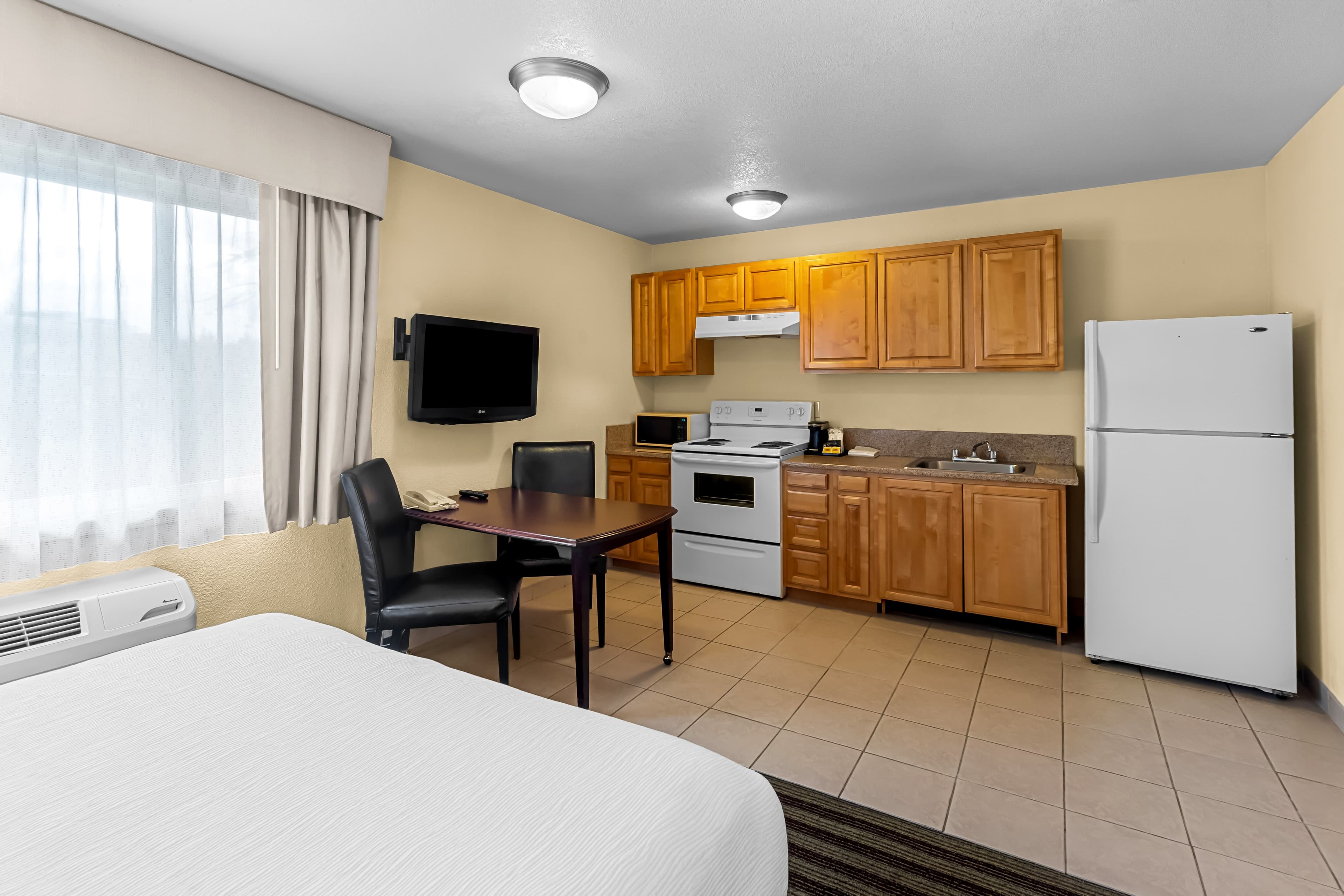 Quality Inn & Suites Vancouver - Hazel Dell — 6