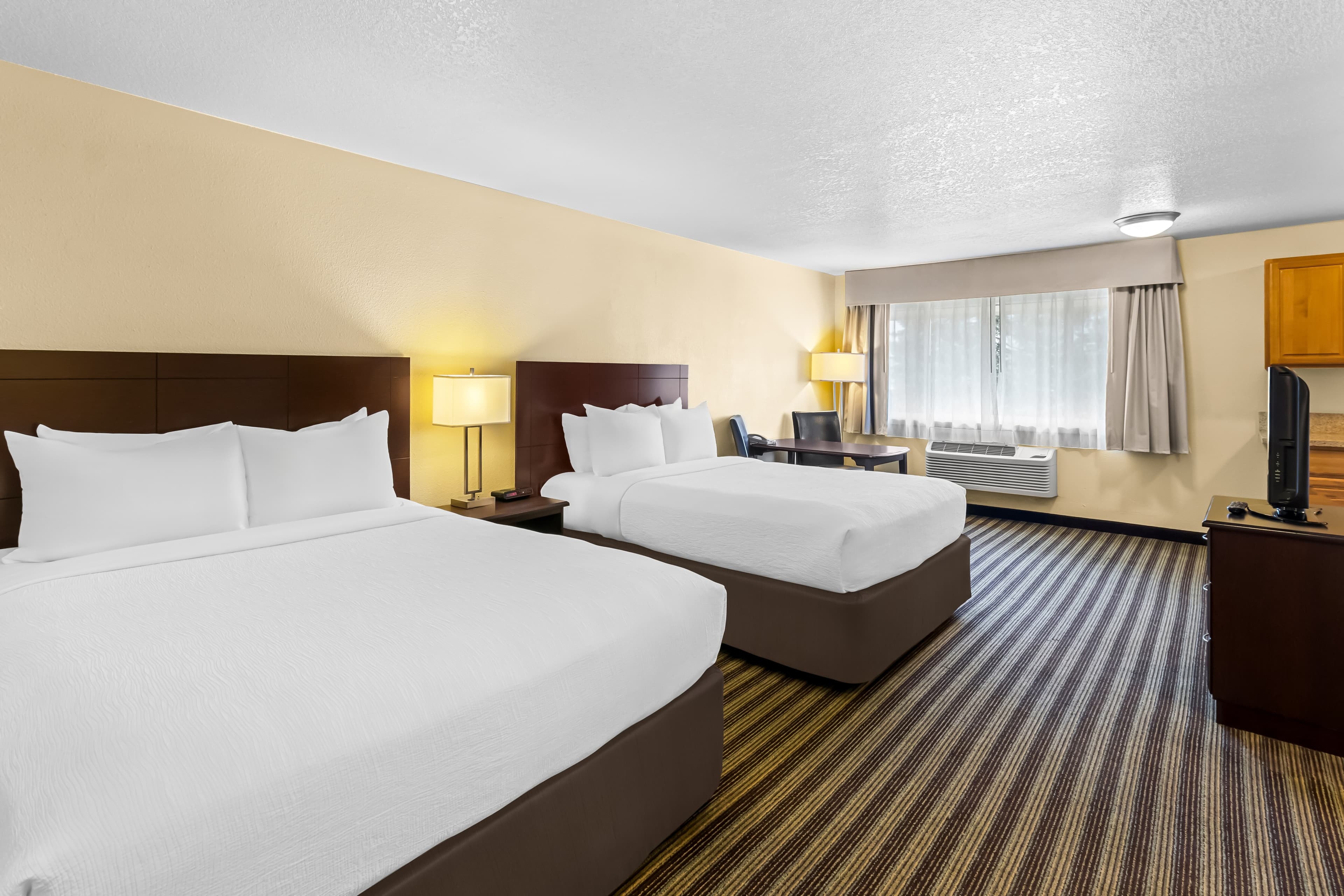 Quality Inn & Suites Vancouver - Hazel Dell — 11