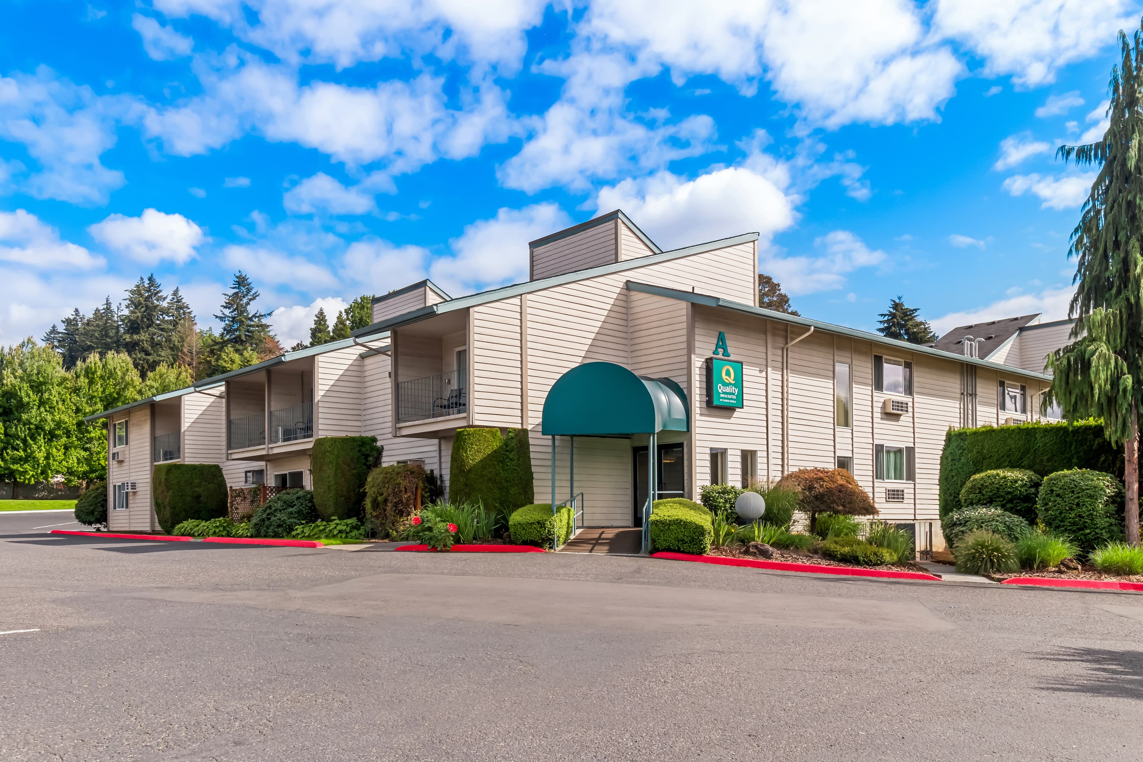 Quality Inn & Suites Vancouver - Hazel Dell - Image 1
