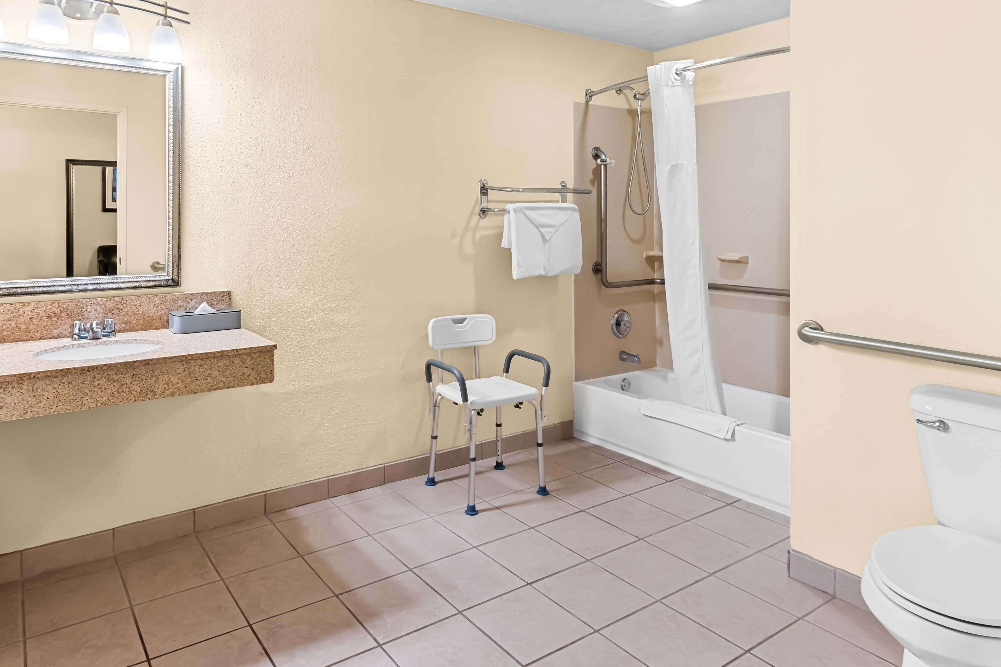Quality Inn & Suites Vancouver - Hazel Dell — 15