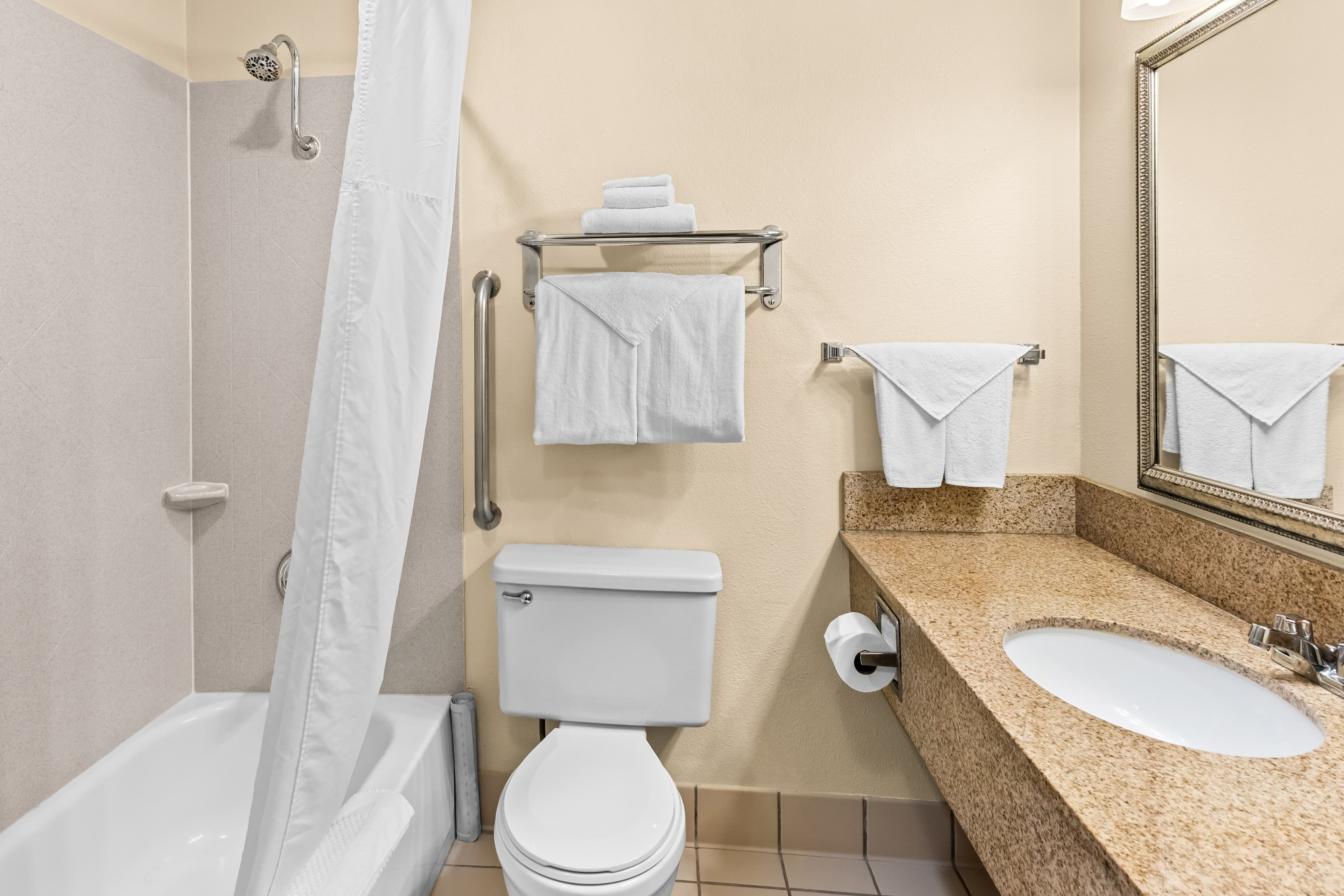 Quality Inn & Suites Vancouver - Hazel Dell — 22