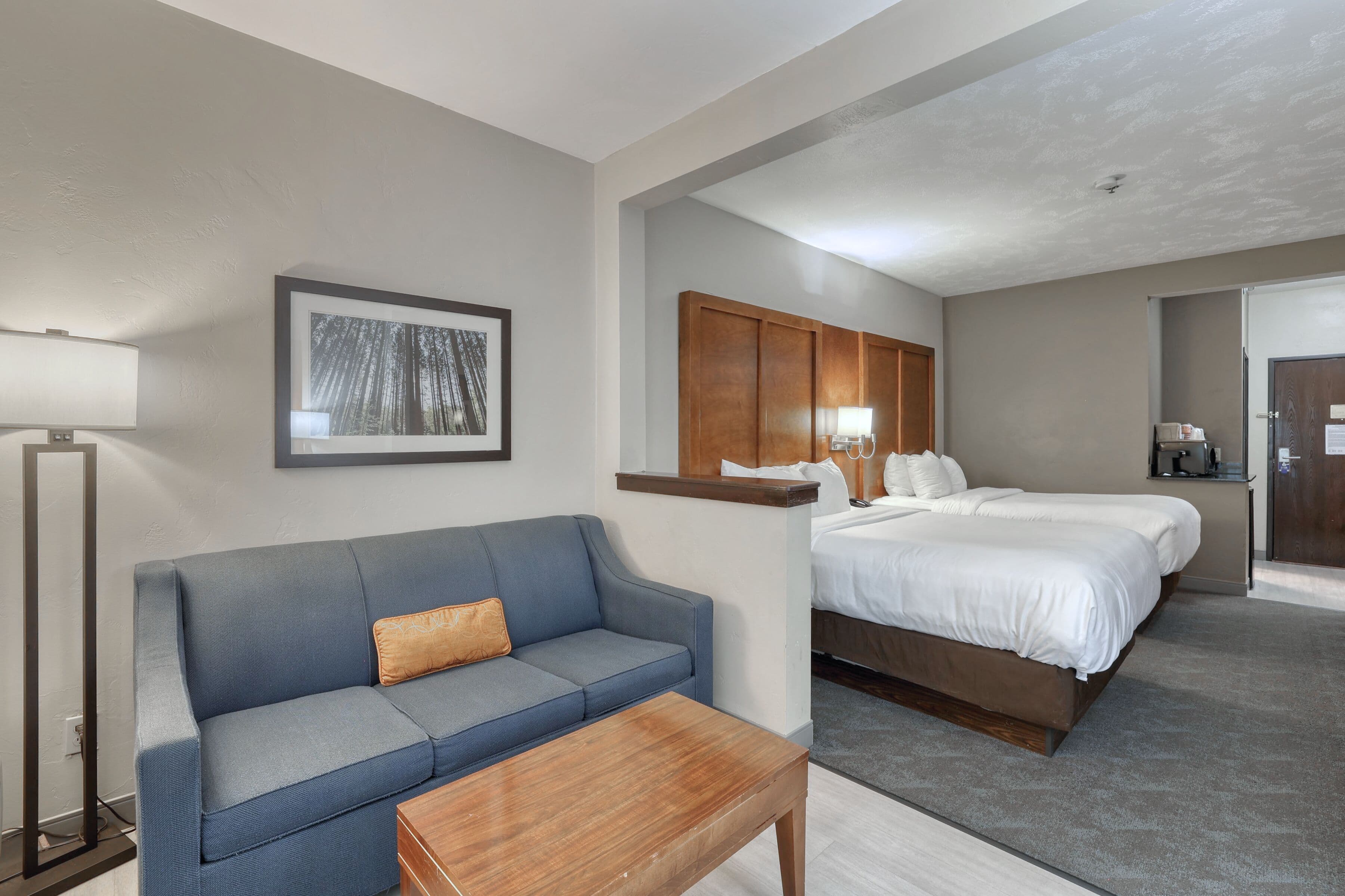 Comfort Suites Appleton Airport — 11