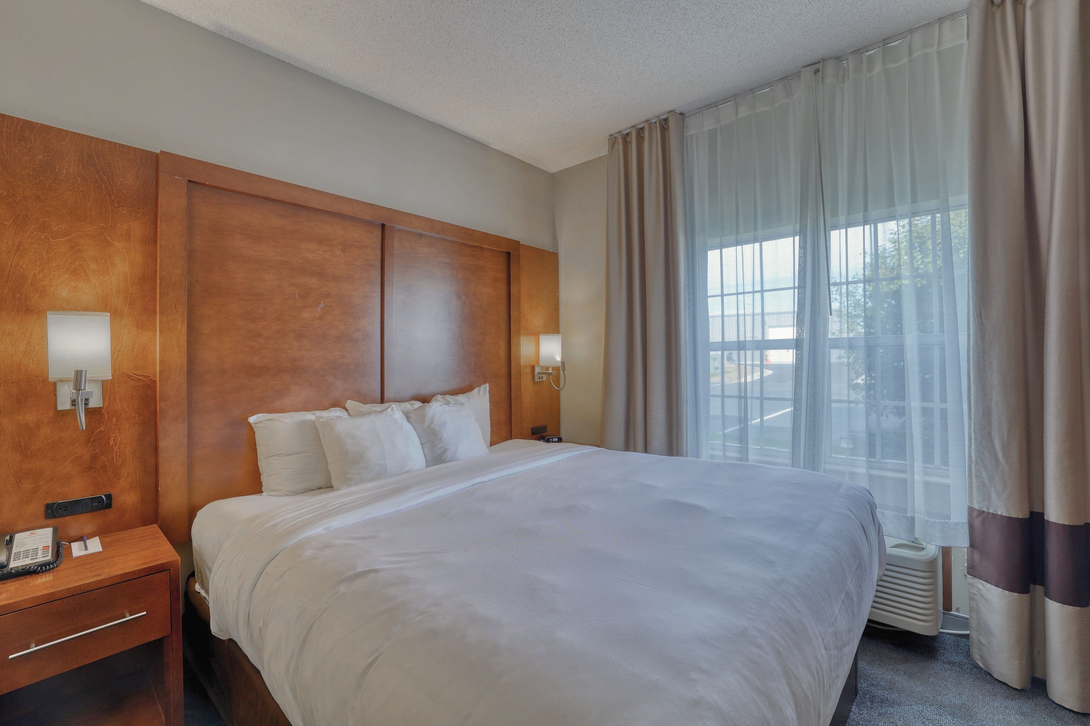 Comfort Suites Appleton Airport — 15