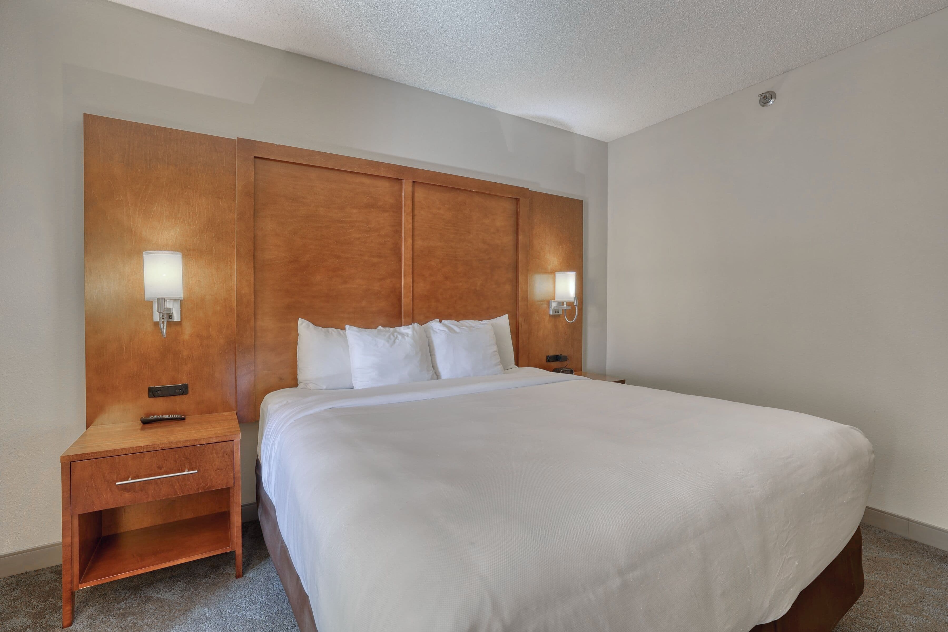 Comfort Suites Appleton Airport — 29