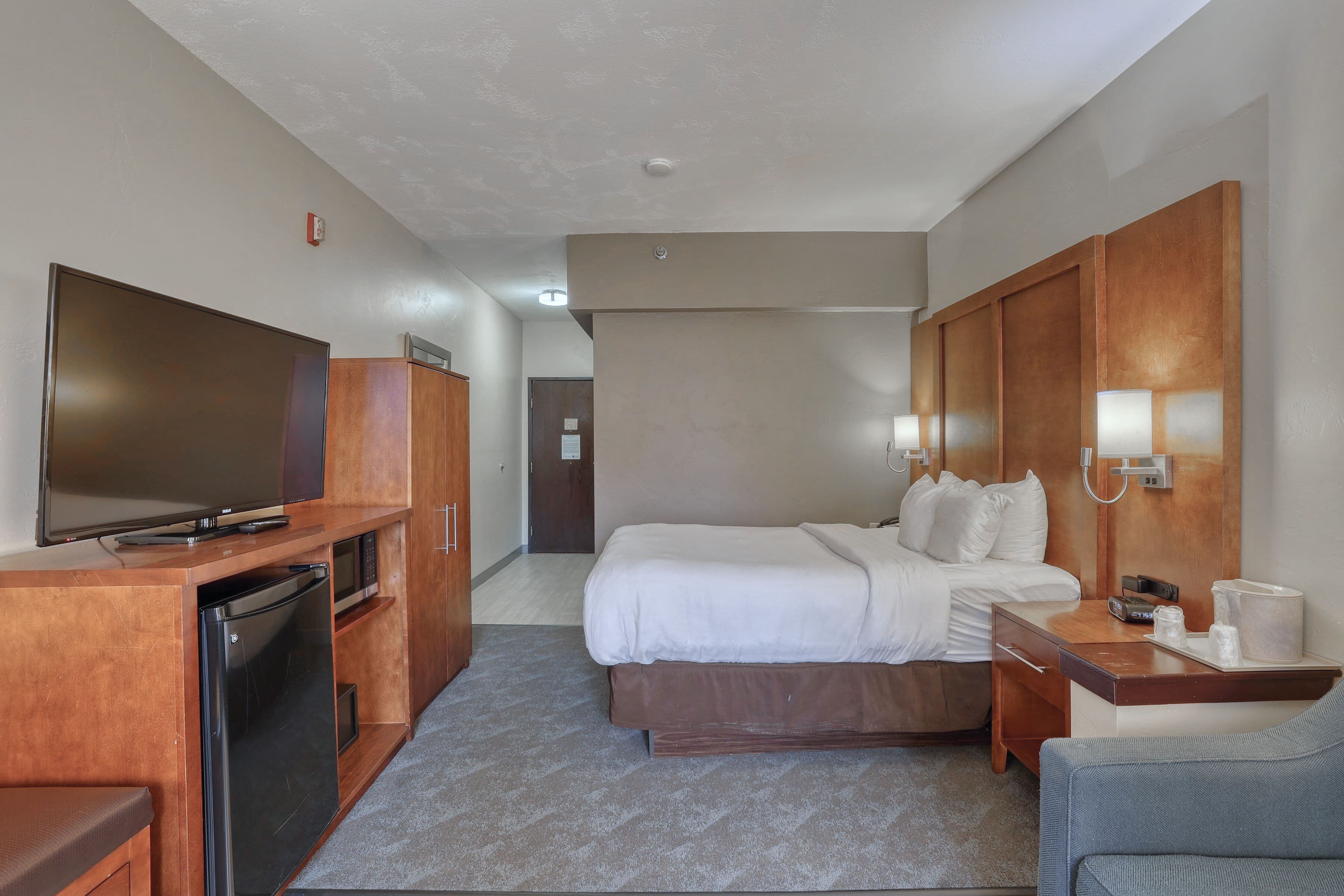 Comfort Suites Appleton Airport — 38