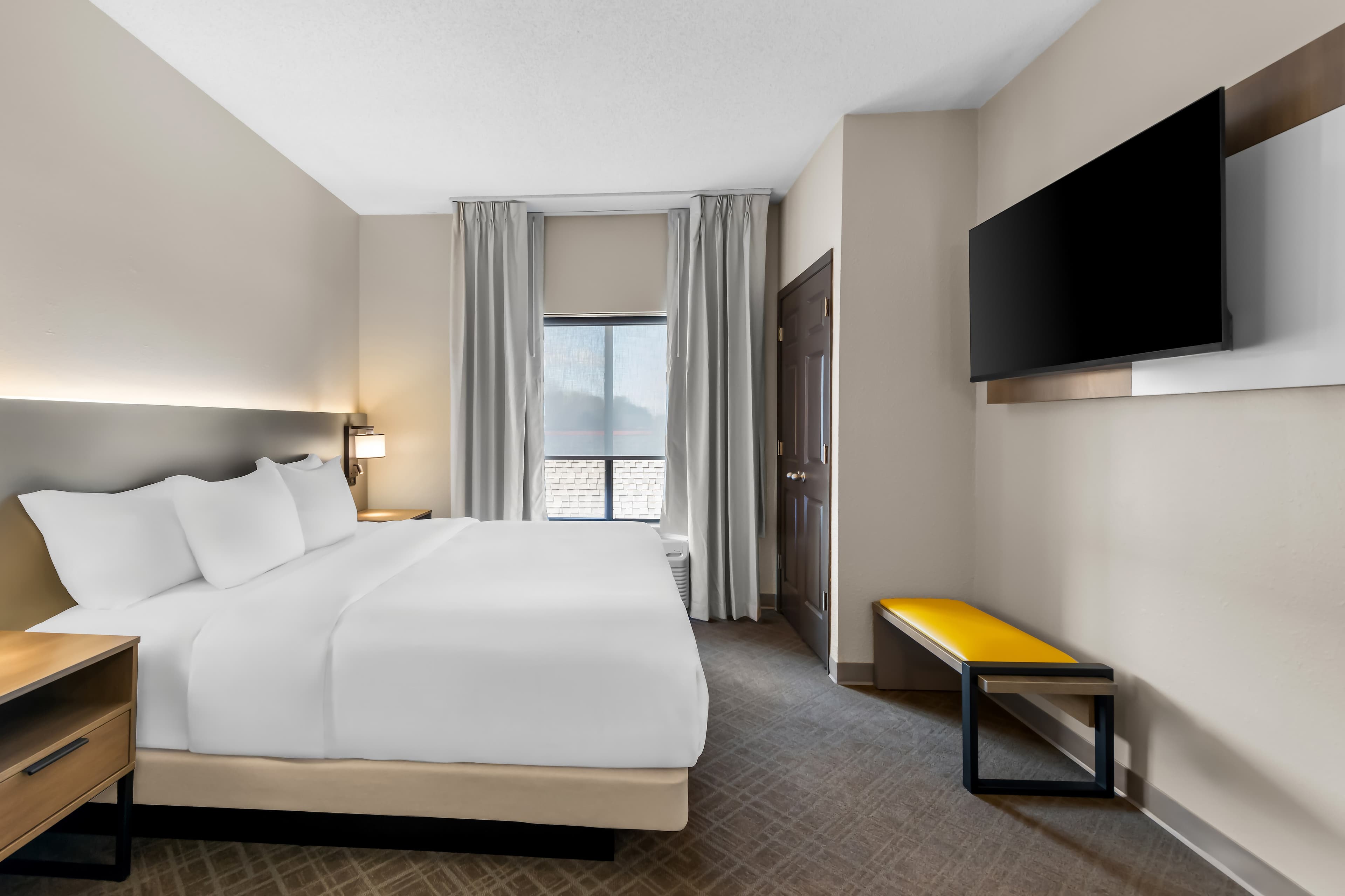 Comfort Suites Stevens Point — 7