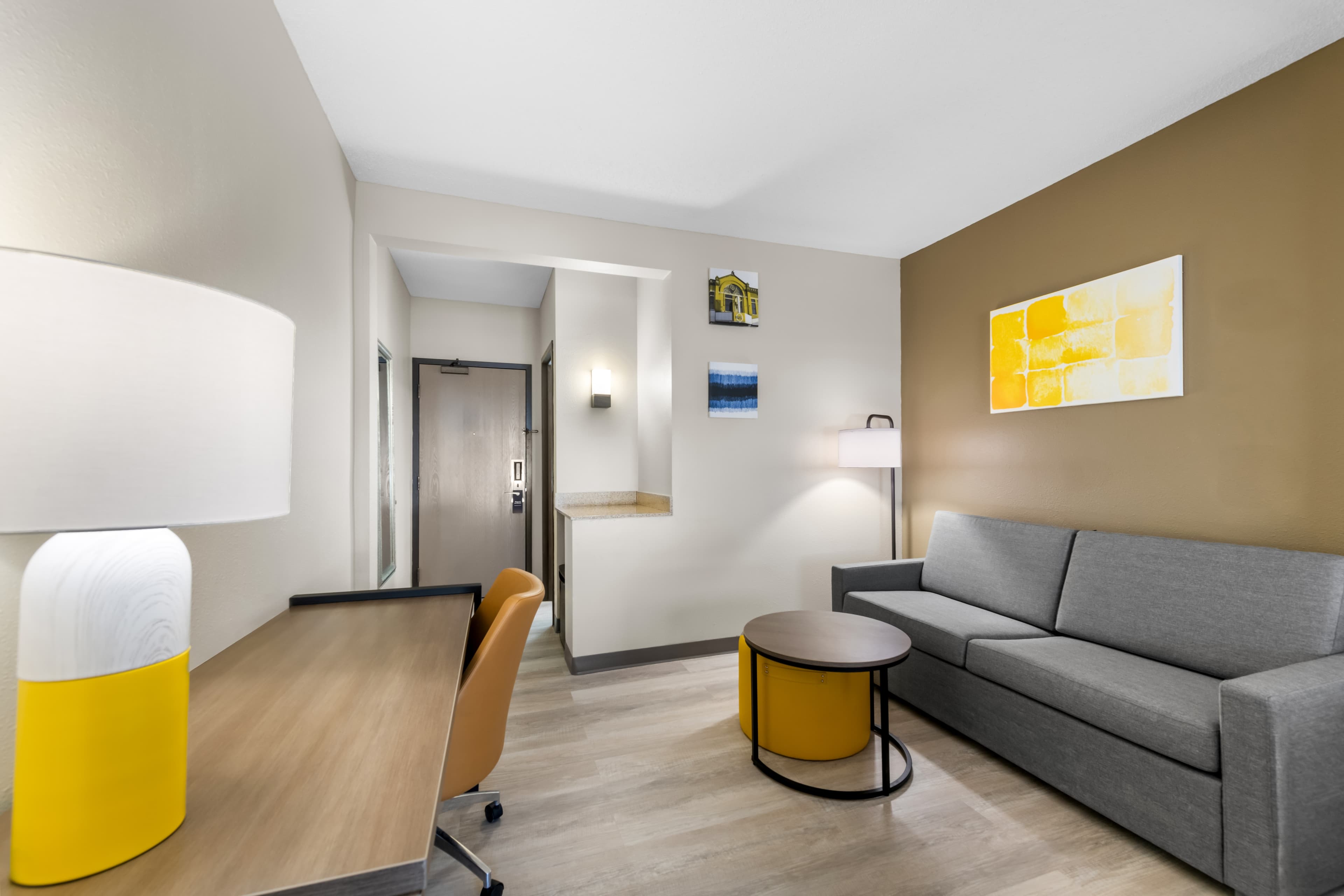 Comfort Suites Stevens Point — 19
