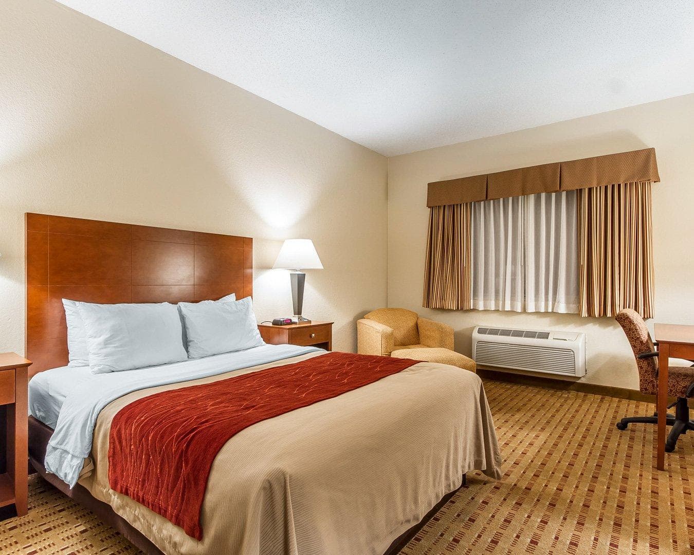 Quality Inn & Suites Eau Claire University Area — 10