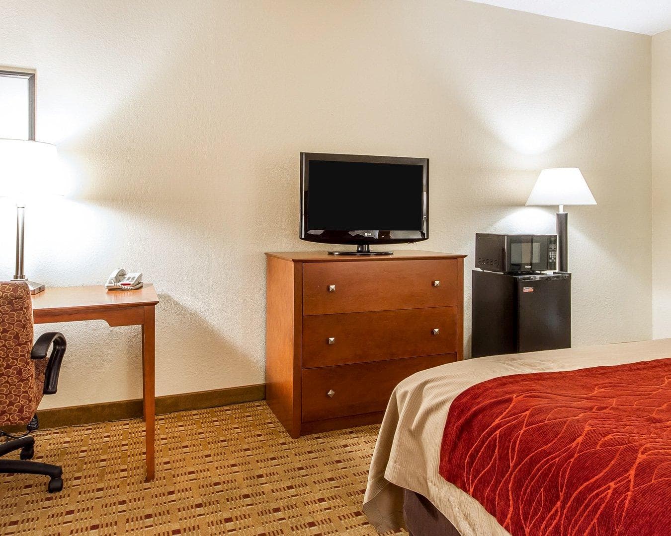 Quality Inn & Suites Eau Claire University Area — 11