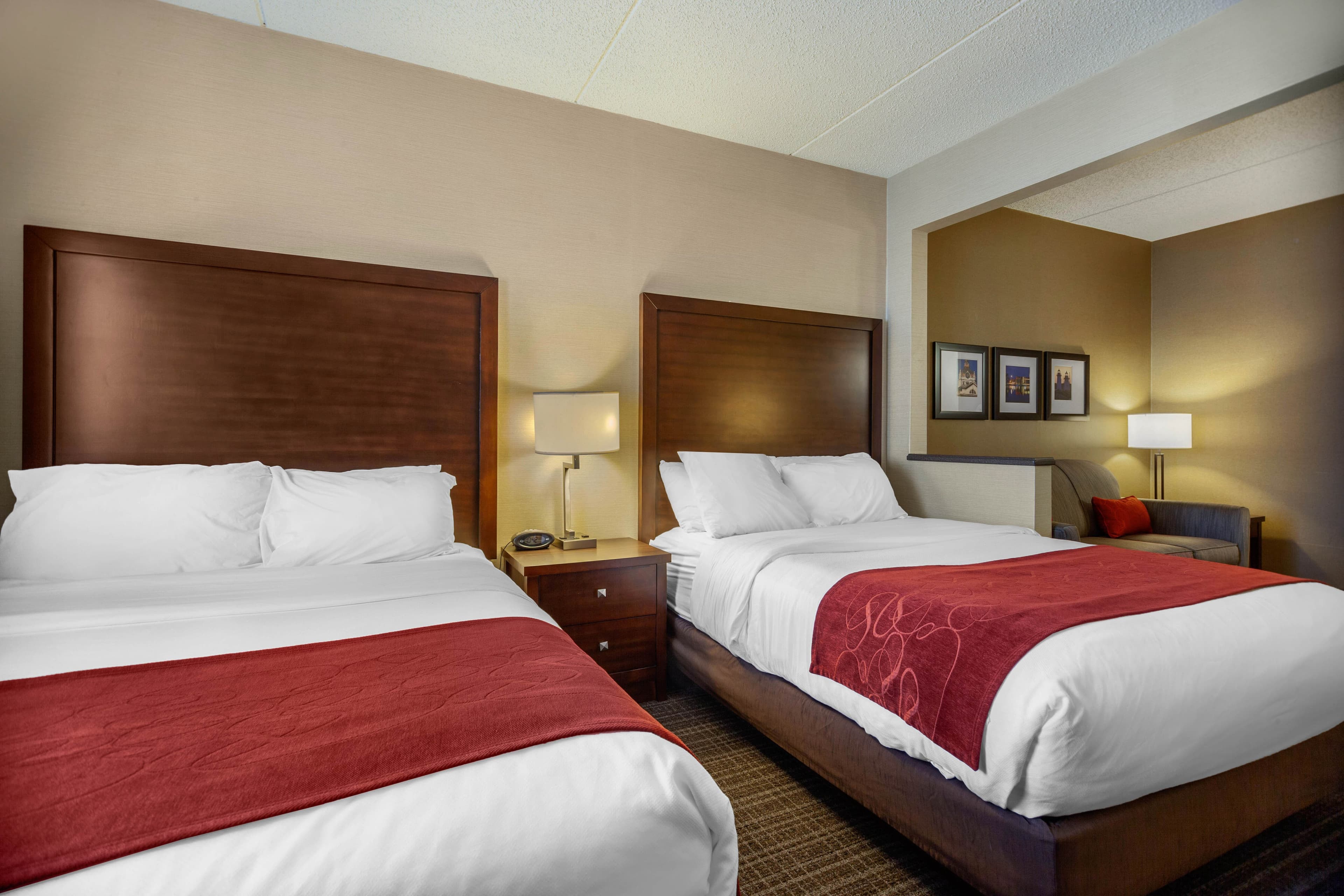 Comfort Suites Green Bay West — 13