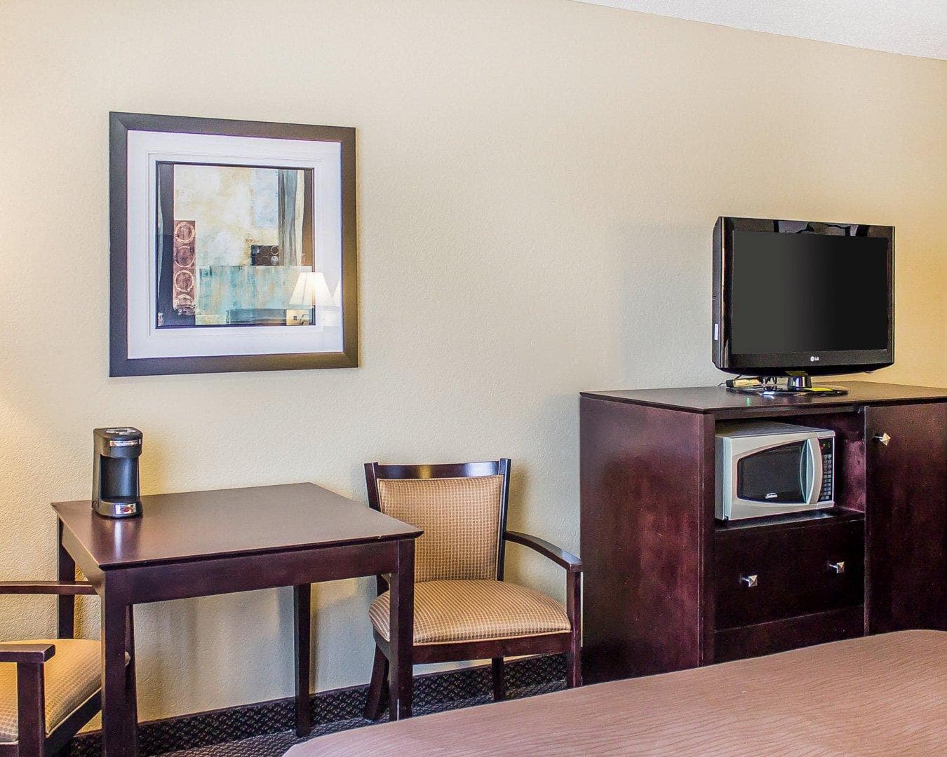 Quality Inn & Suites Sturgeon Bay — 12
