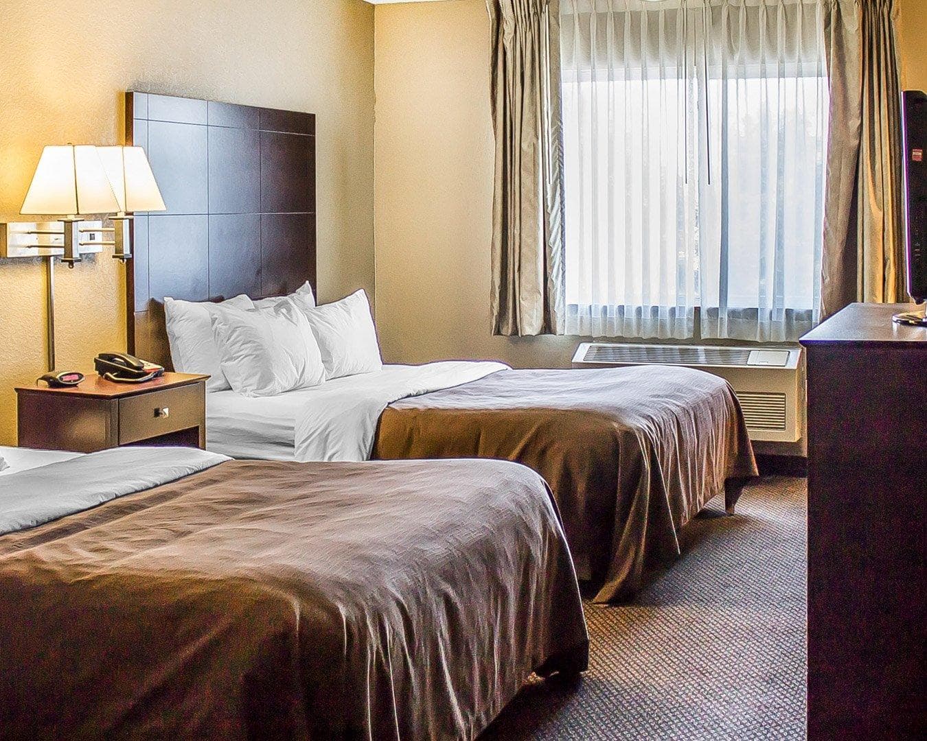 Quality Inn & Suites Sturgeon Bay — 11
