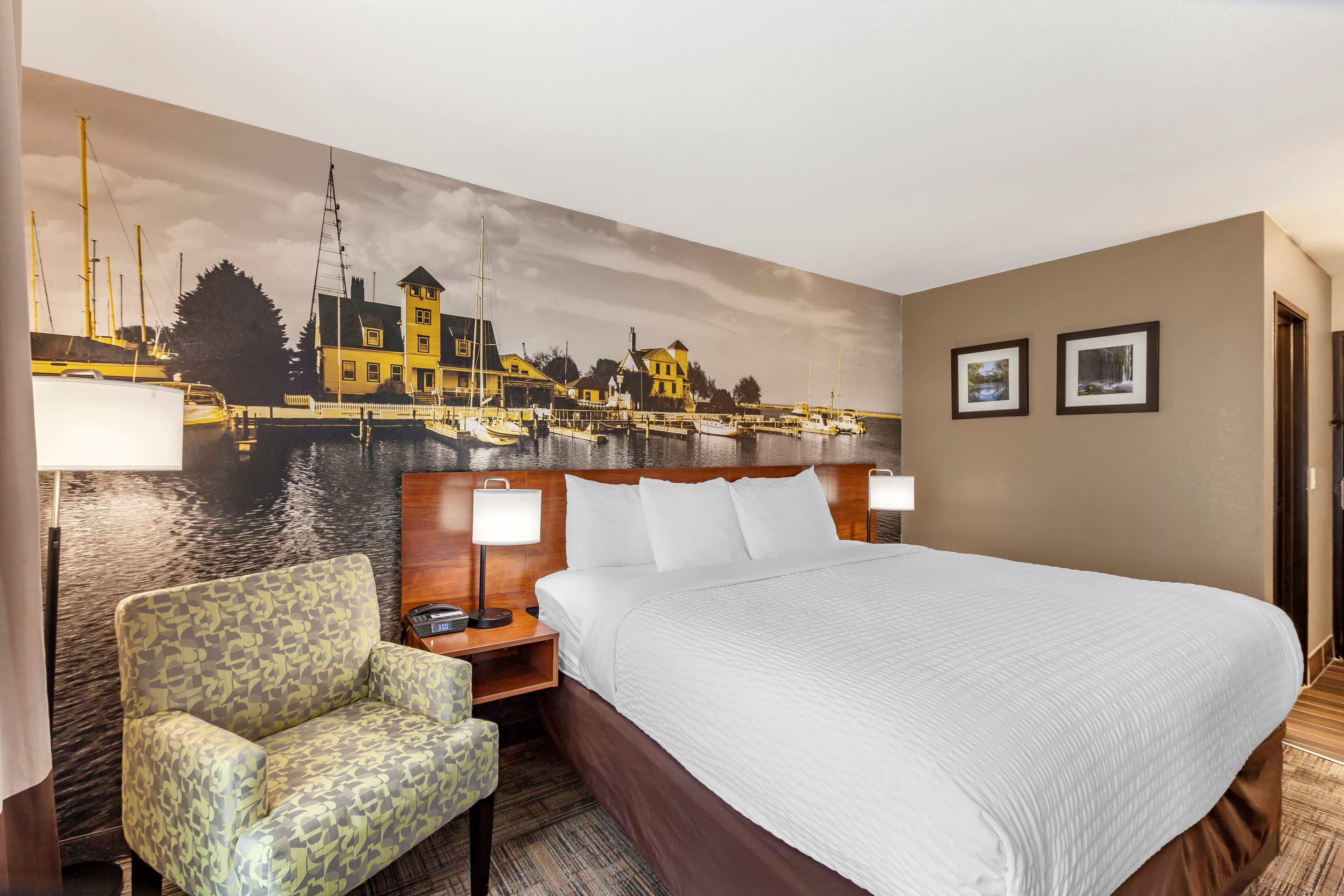 Clarion Pointe Racine - Mount Pleasant — 16