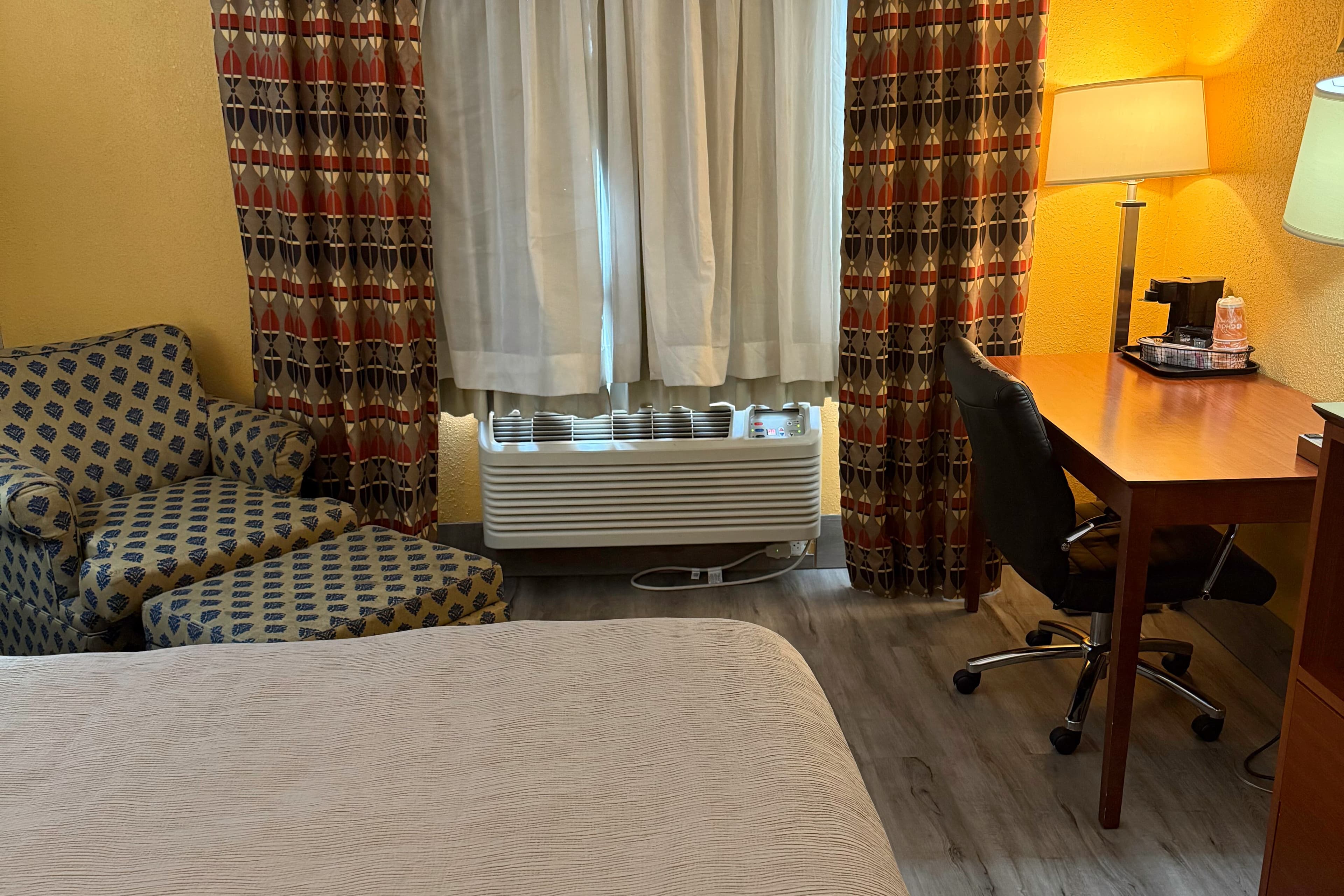 Quality Inn Manitowoc — 12