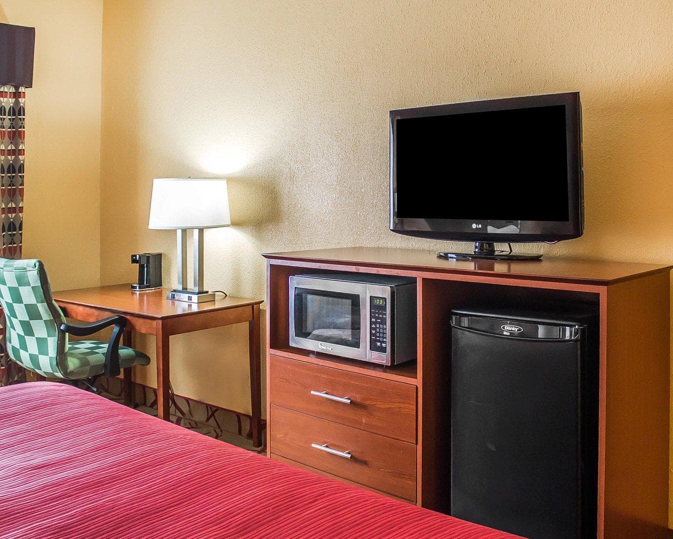Quality Inn Manitowoc — 7