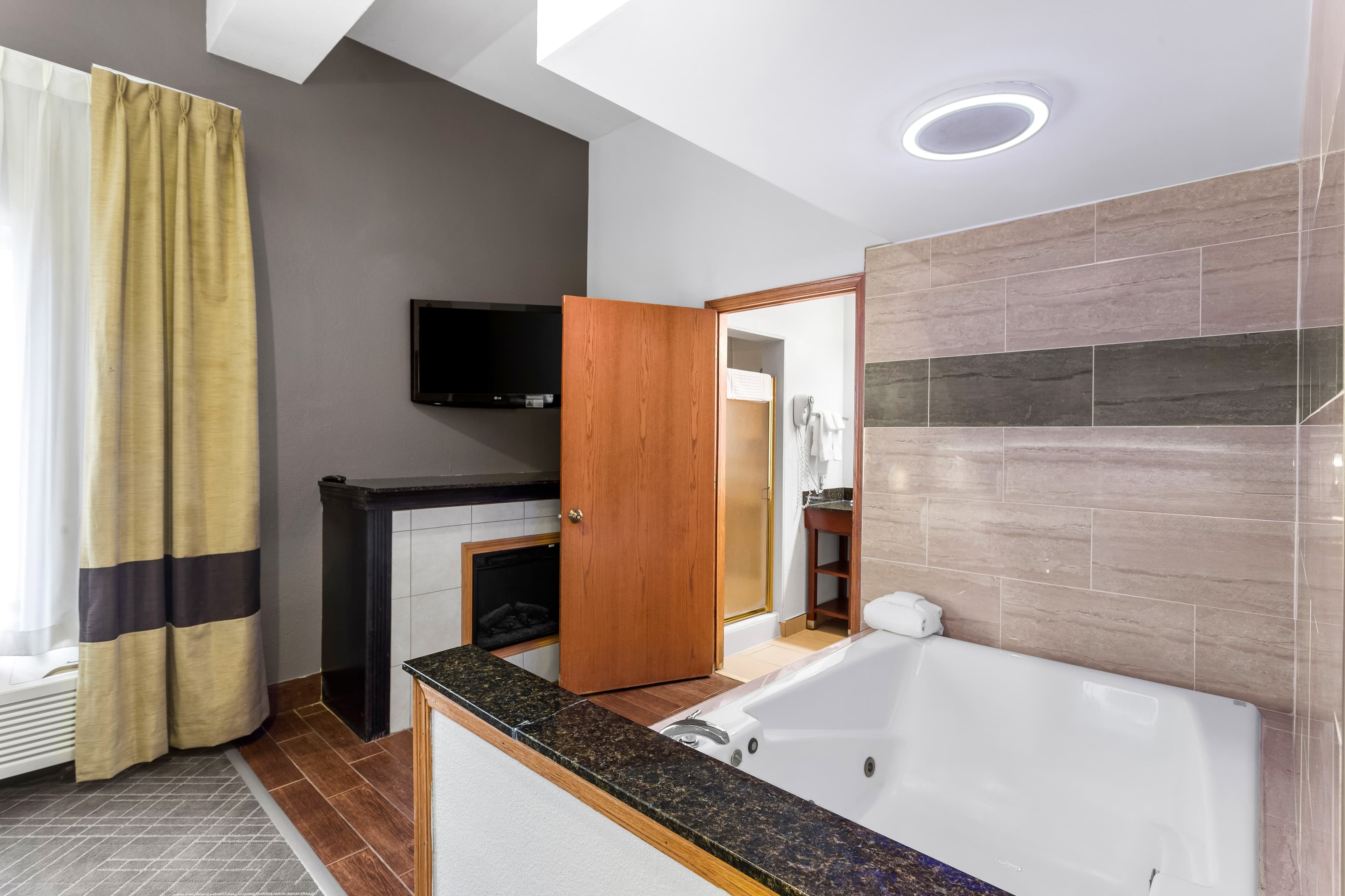 Comfort Inn & Suites Kenosha-Pleasant Prairie — 18