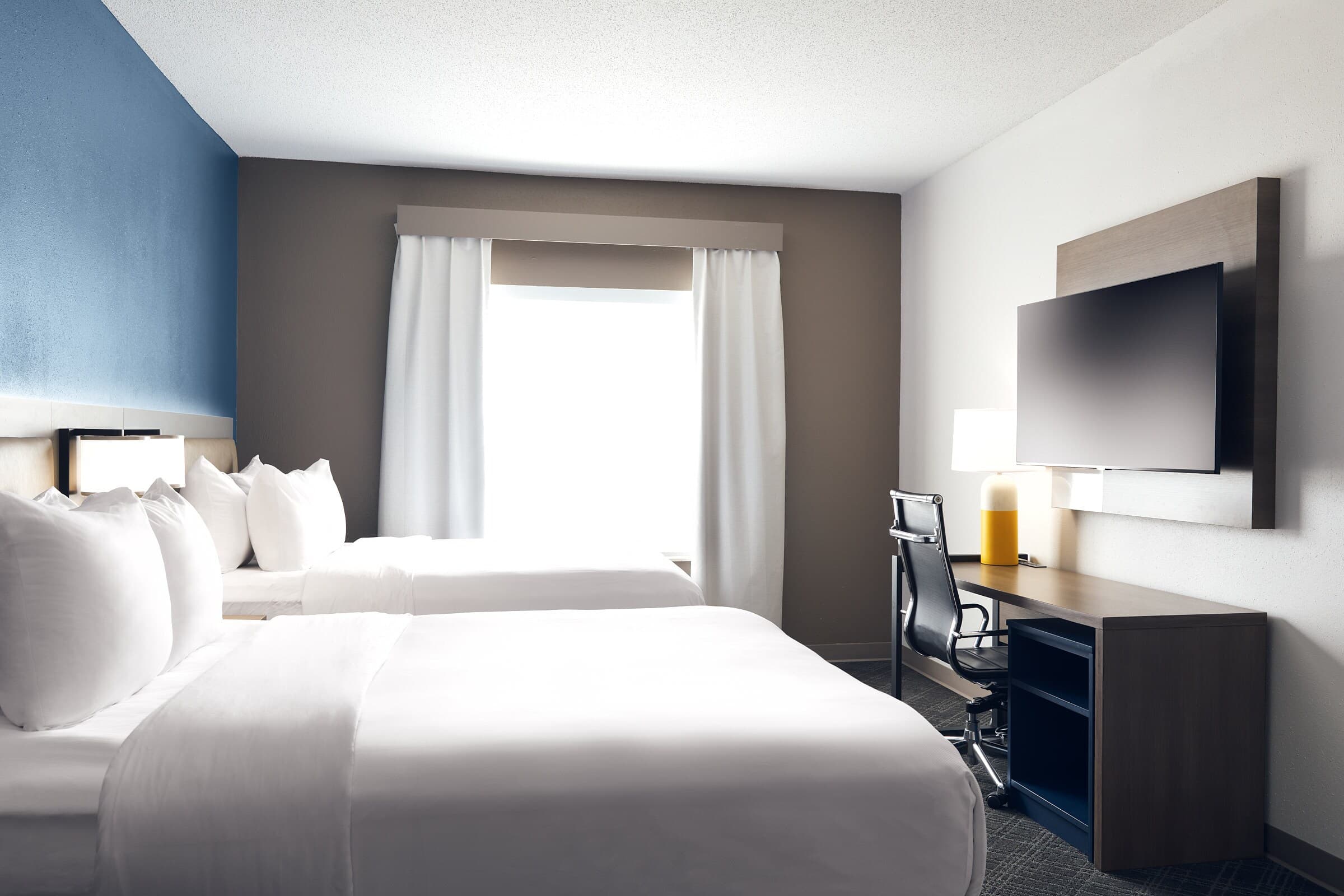 Comfort Suites Milwaukee Airport — 41
